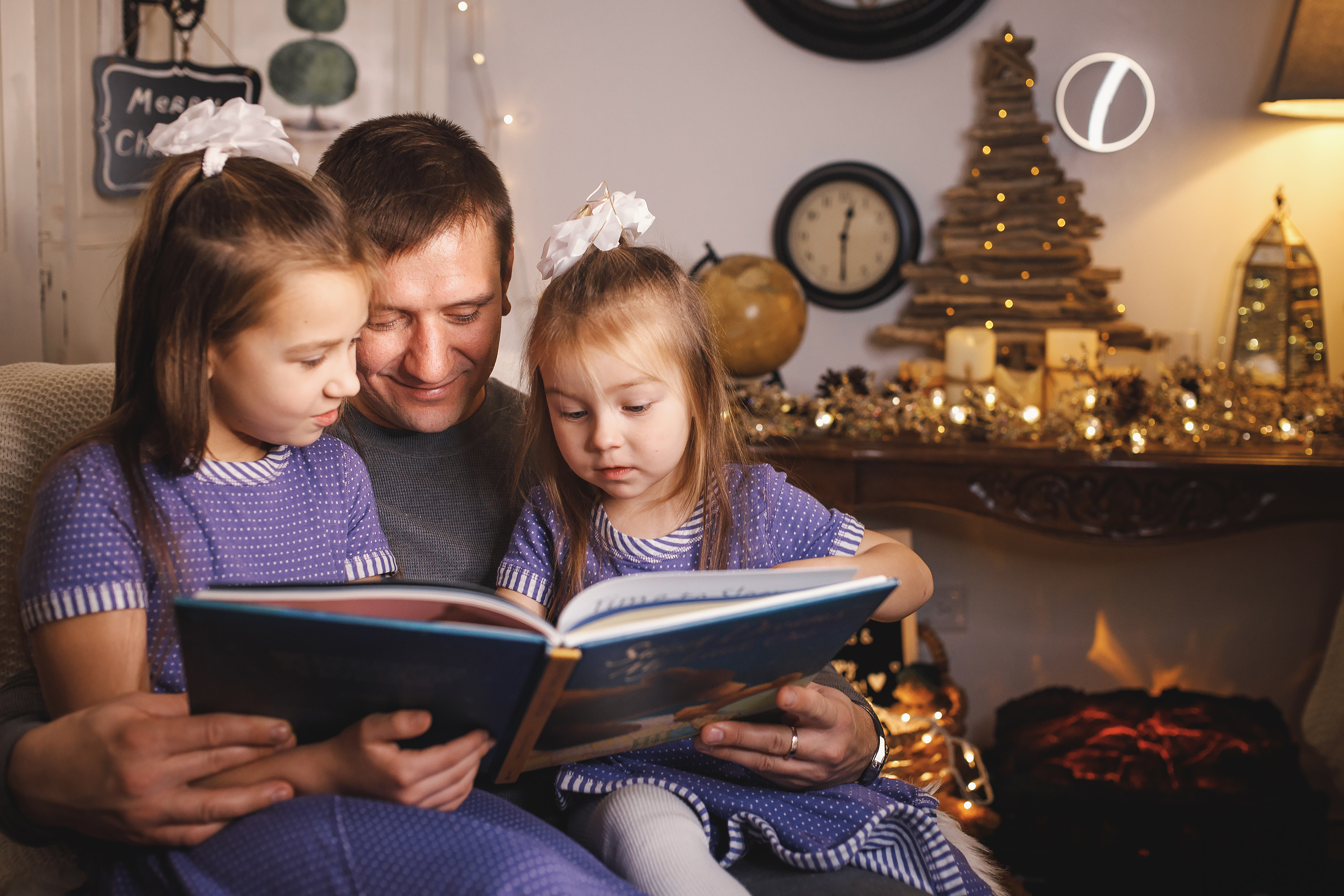 11.15.2020 Christmas Family Photoshoot 3. Wedding family event photographer in Chicago Nick Yushevich