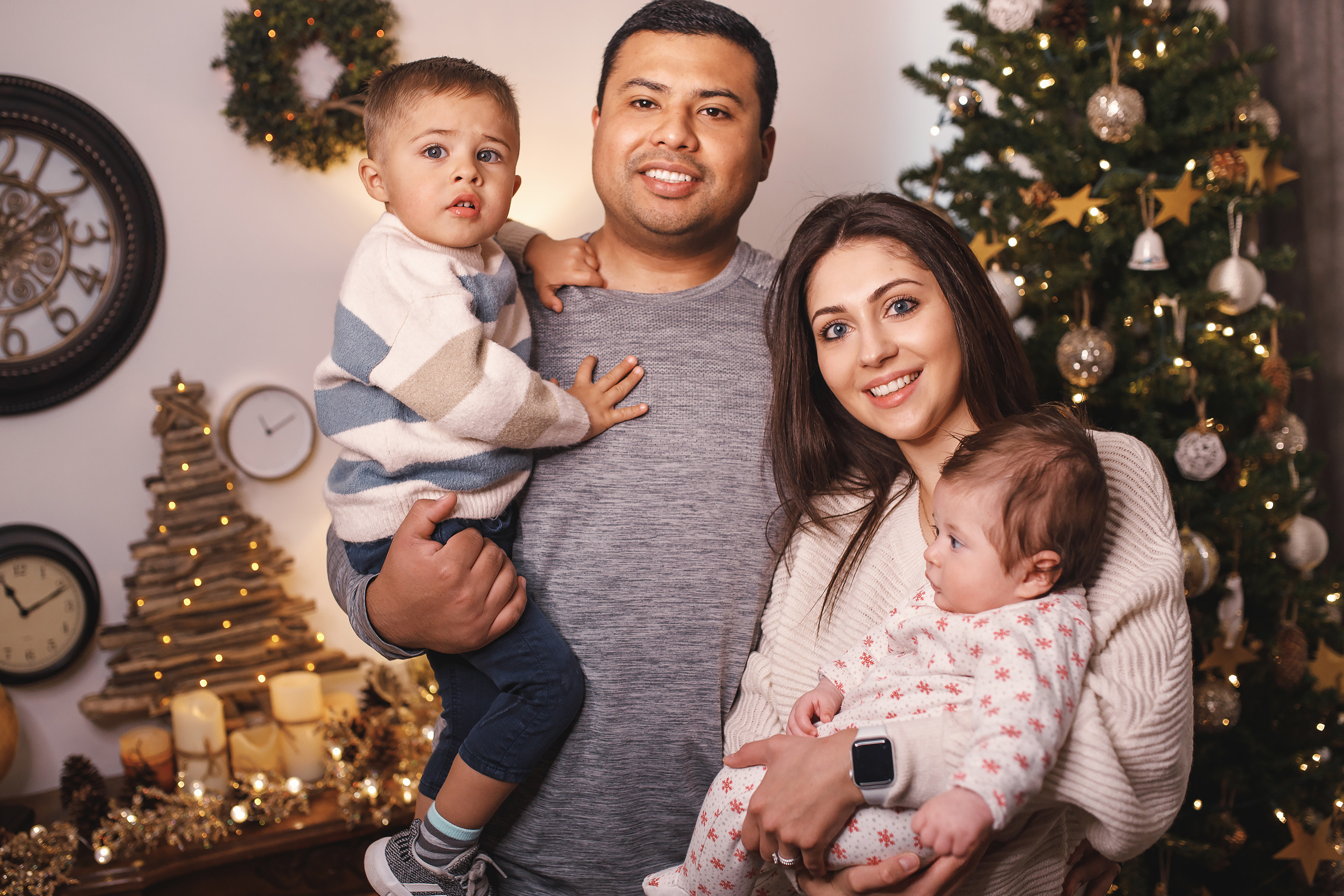 11.15.2020 Christmas Family Photoshoot 2. Wedding family event photographer in Chicago Nick Yushevich