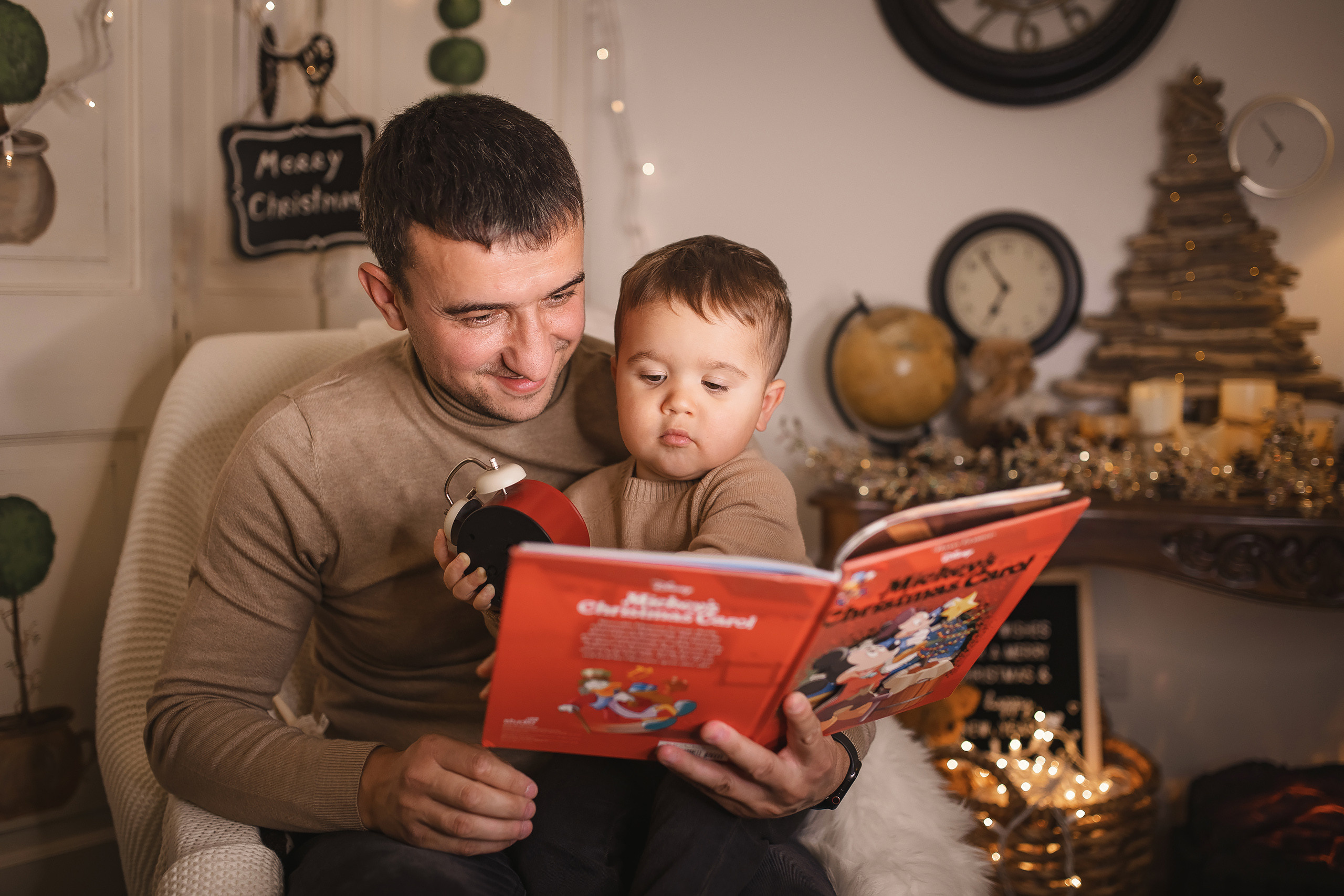 12.05.2020 Christmas Family Photoshoot 15. Wedding family event photographer in Chicago Nick Yushevich