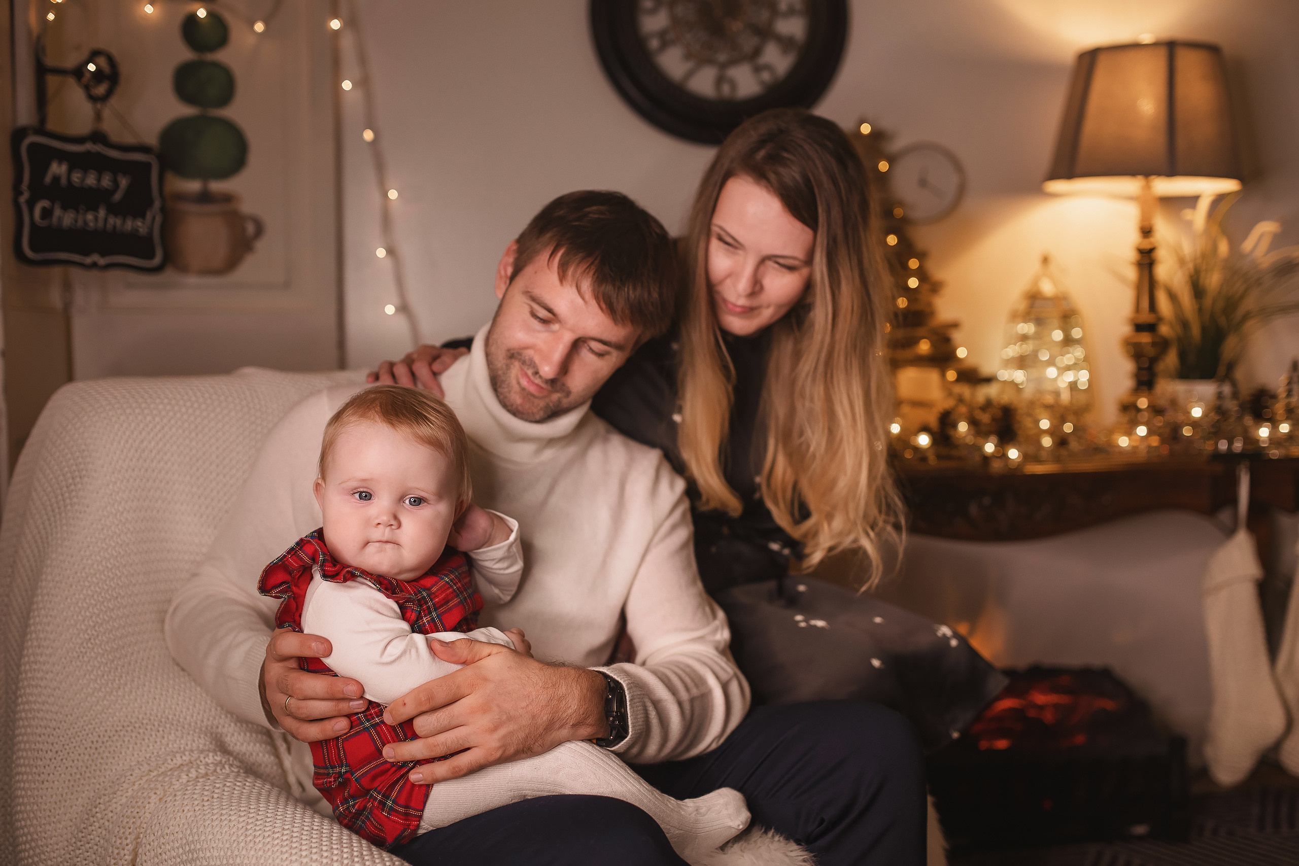 12.05.2020 Christmas Family Photoshoot 11. Wedding family event photographer in Chicago Nick Yushevich