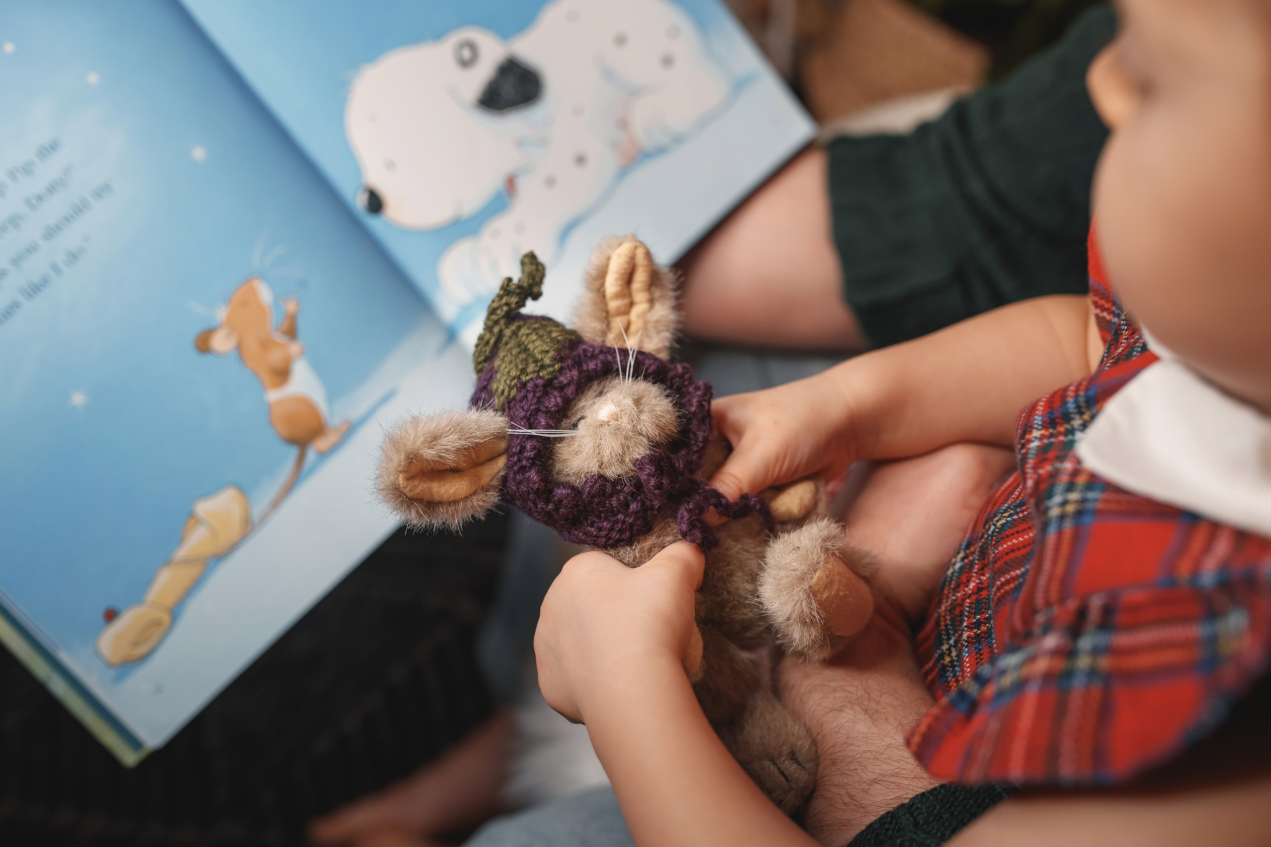 12132020 Christmas Family Photoshoot 20. Wedding family event photographer in Chicago Nick Yushevich