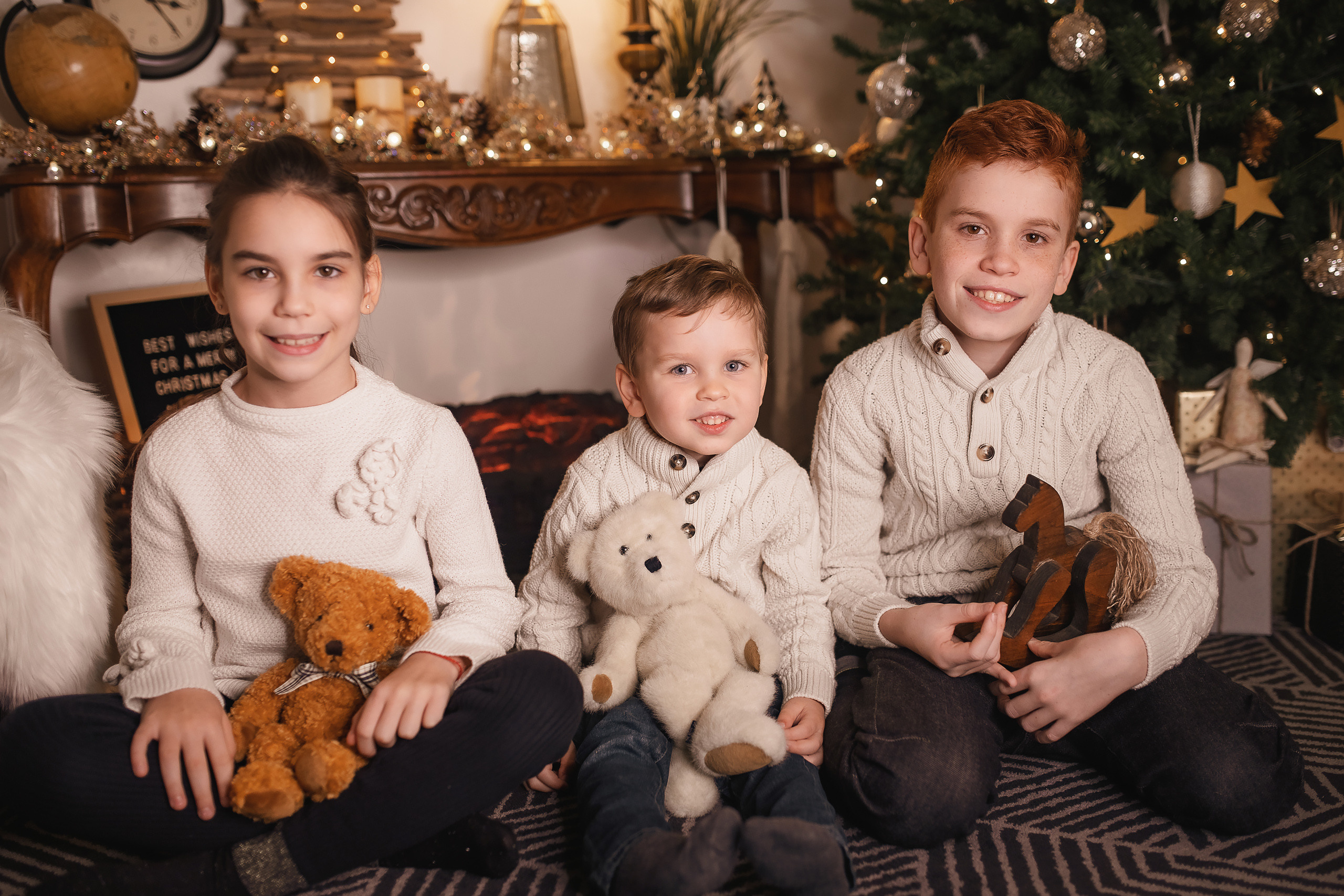 11.28.2020 Christmas Family Photoshoot 5. Wedding family event photographer in Chicago Nick Yushevich