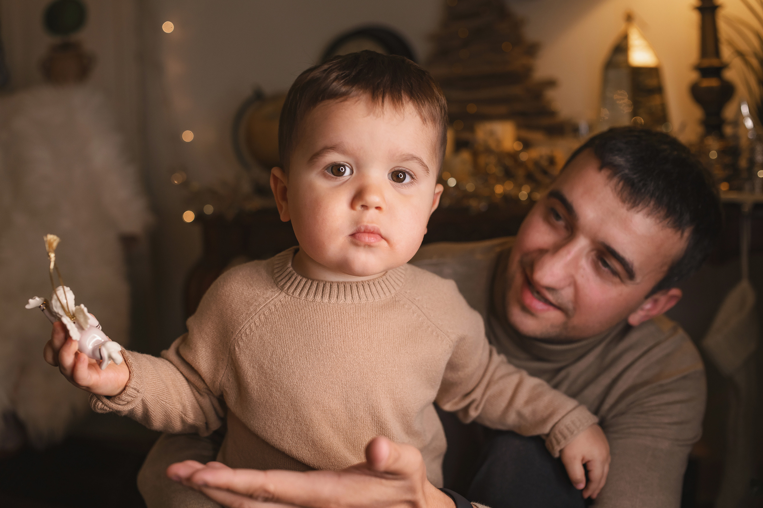 12.05.2020 Christmas Family Photoshoot 15. Wedding family event photographer in Chicago Nick Yushevich