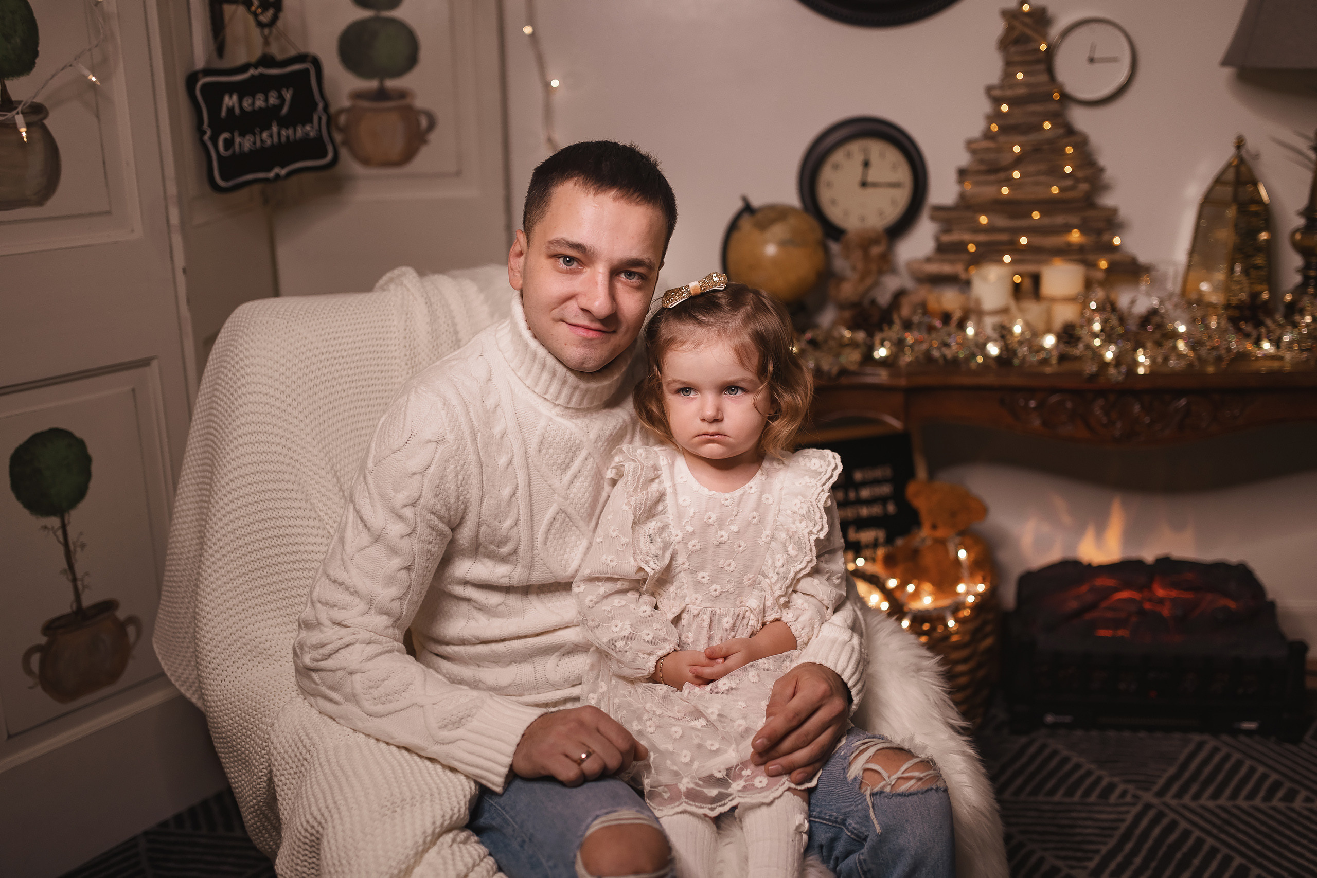 12.06.2020 Christmas Family Photoshoot 17. Wedding family event photographer in Chicago Nick Yushevich