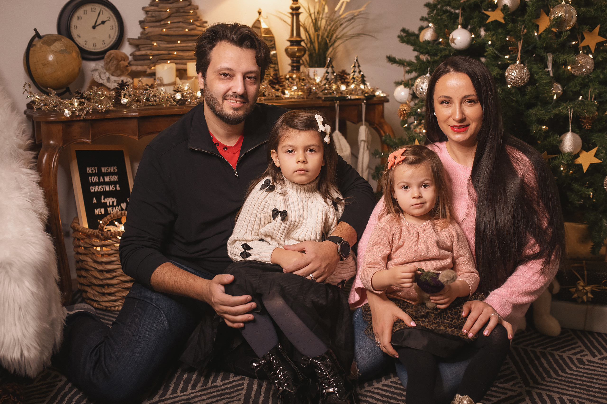 12.06.2020 Christmas Family Photoshoot 18. Wedding family event photographer in Chicago Nick Yushevich