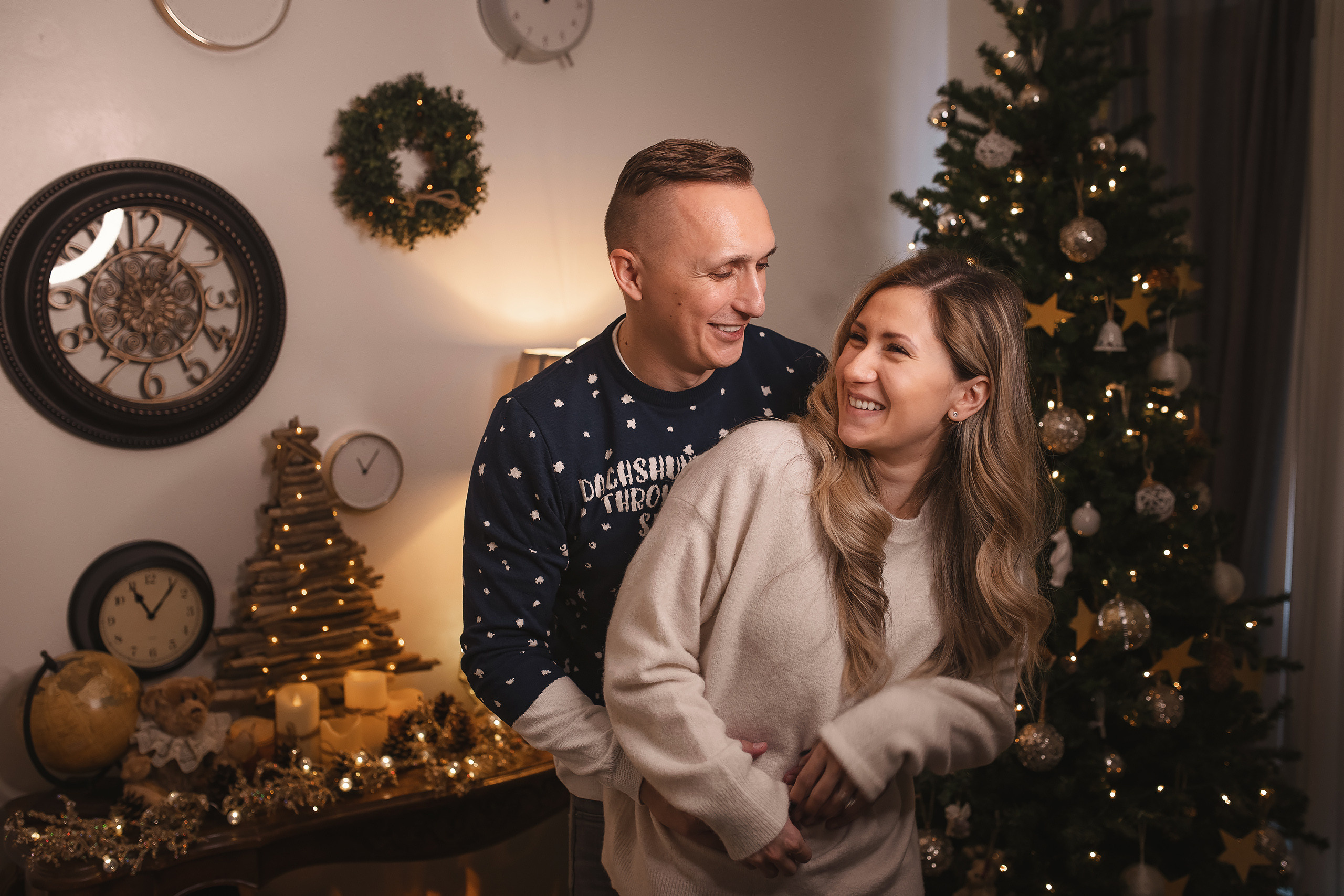 12.05.2020 Christmas Family Photoshoot 10. Wedding family event photographer in Chicago Nick Yushevich