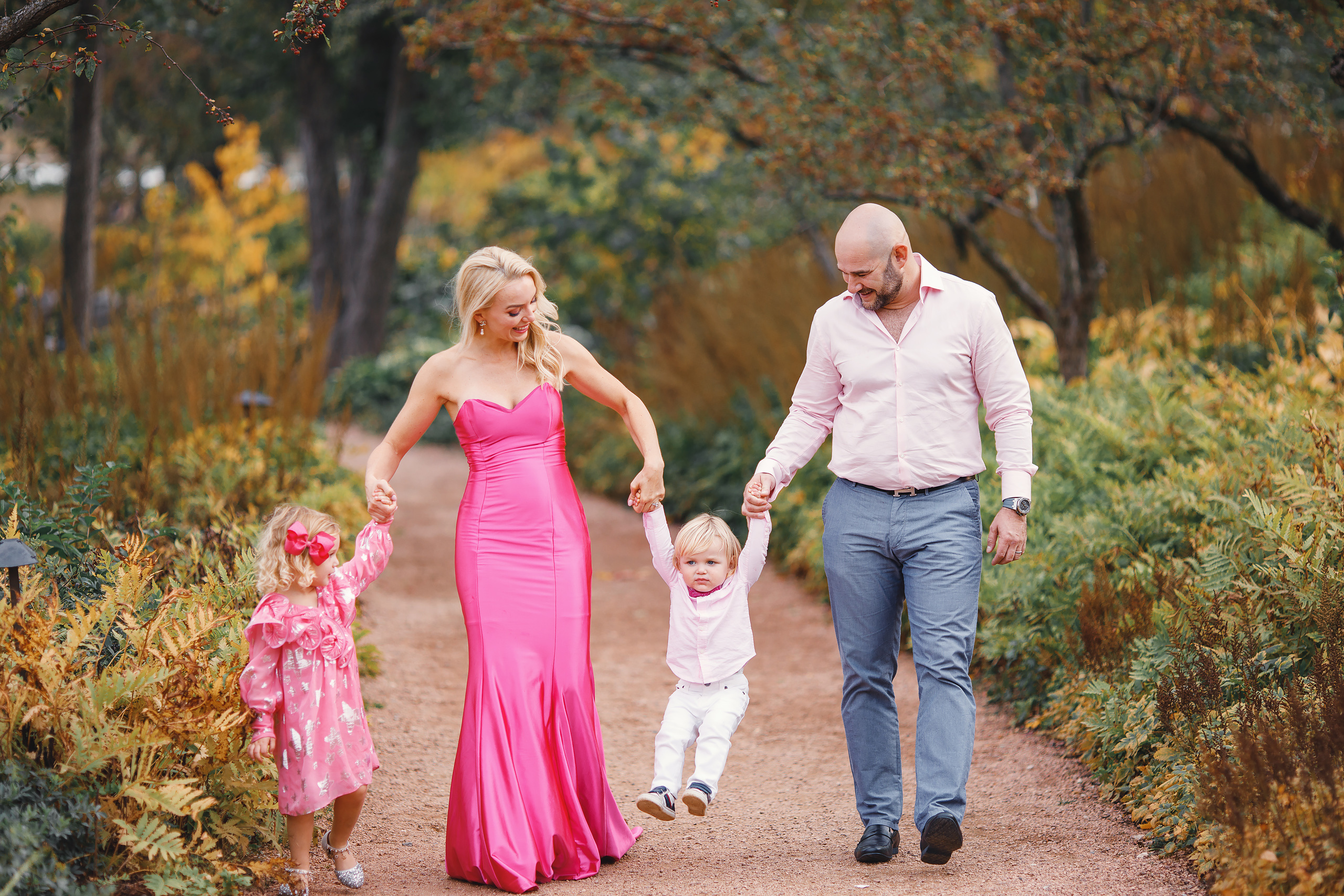 10.09.2020 Family photoshoot. Wedding family event photographer in Chicago Nick Yushevich