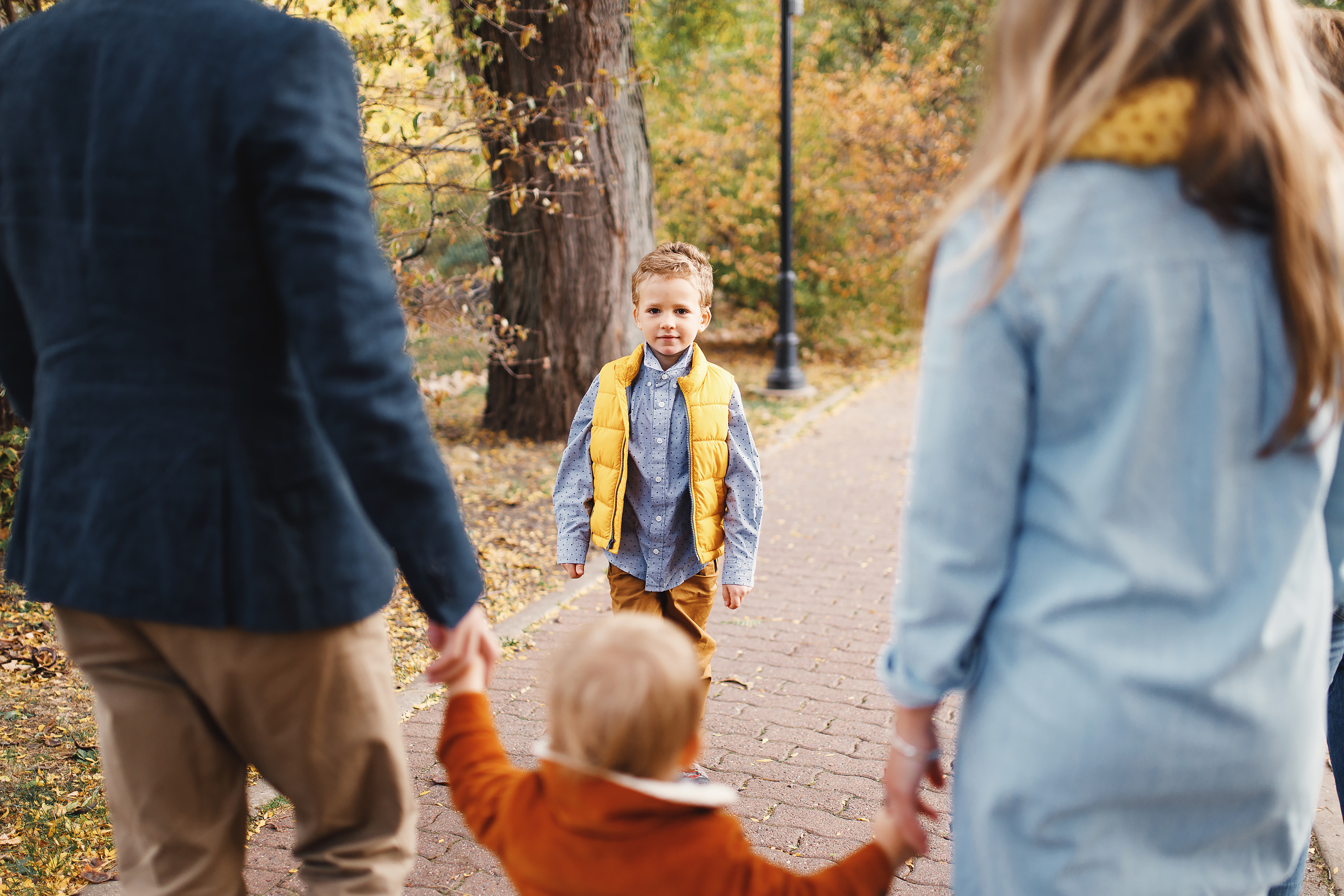 10.17.2020 Family photoshoot. Wedding family event photographer in Chicago Nick Yushevich