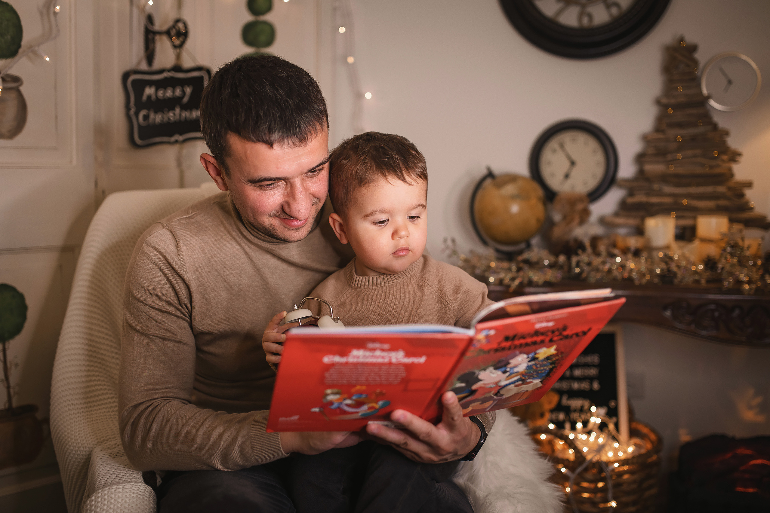 12.05.2020 Christmas Family Photoshoot 15. Wedding family event photographer in Chicago Nick Yushevich