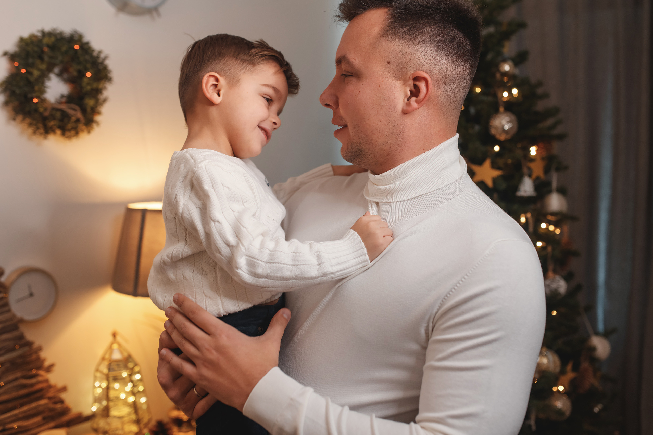 12.13.2020 Christmas Family Photoshoot 21. Wedding family event photographer in Chicago Nick Yushevich