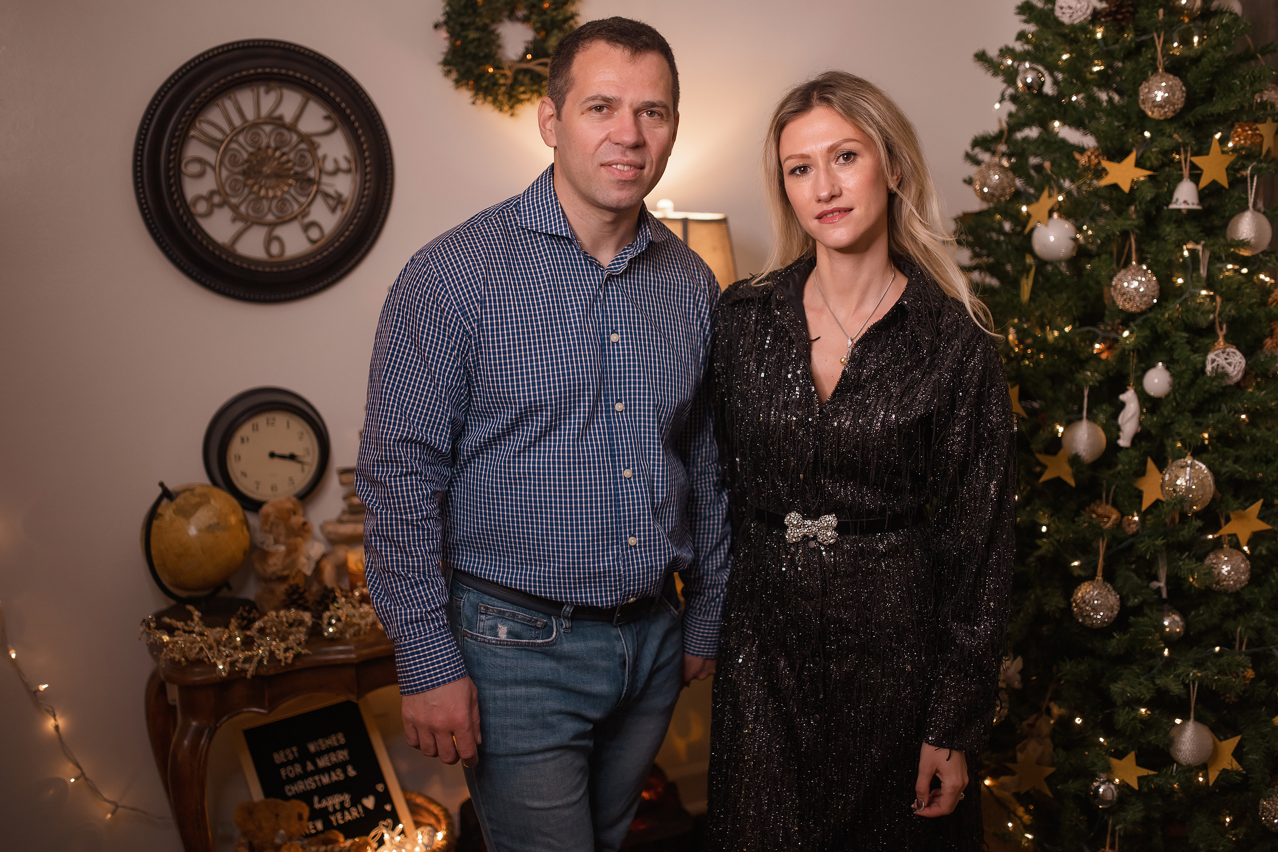 12.05.2020 Christmas Family Photoshoot 13. Wedding family event photographer in Chicago Nick Yushevich