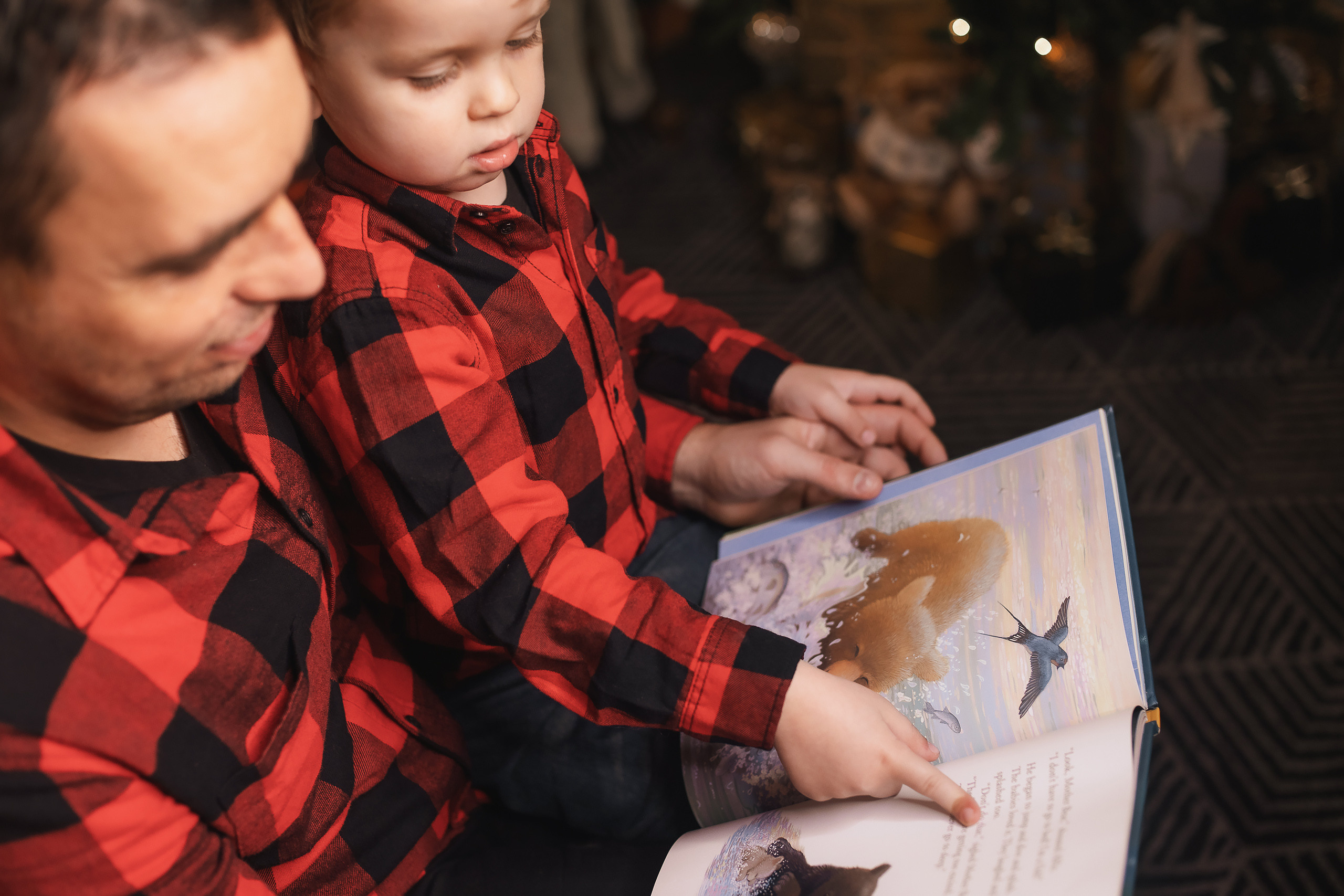 11.28.2020 Christmas Family Photoshoot 5. Wedding family event photographer in Chicago Nick Yushevich