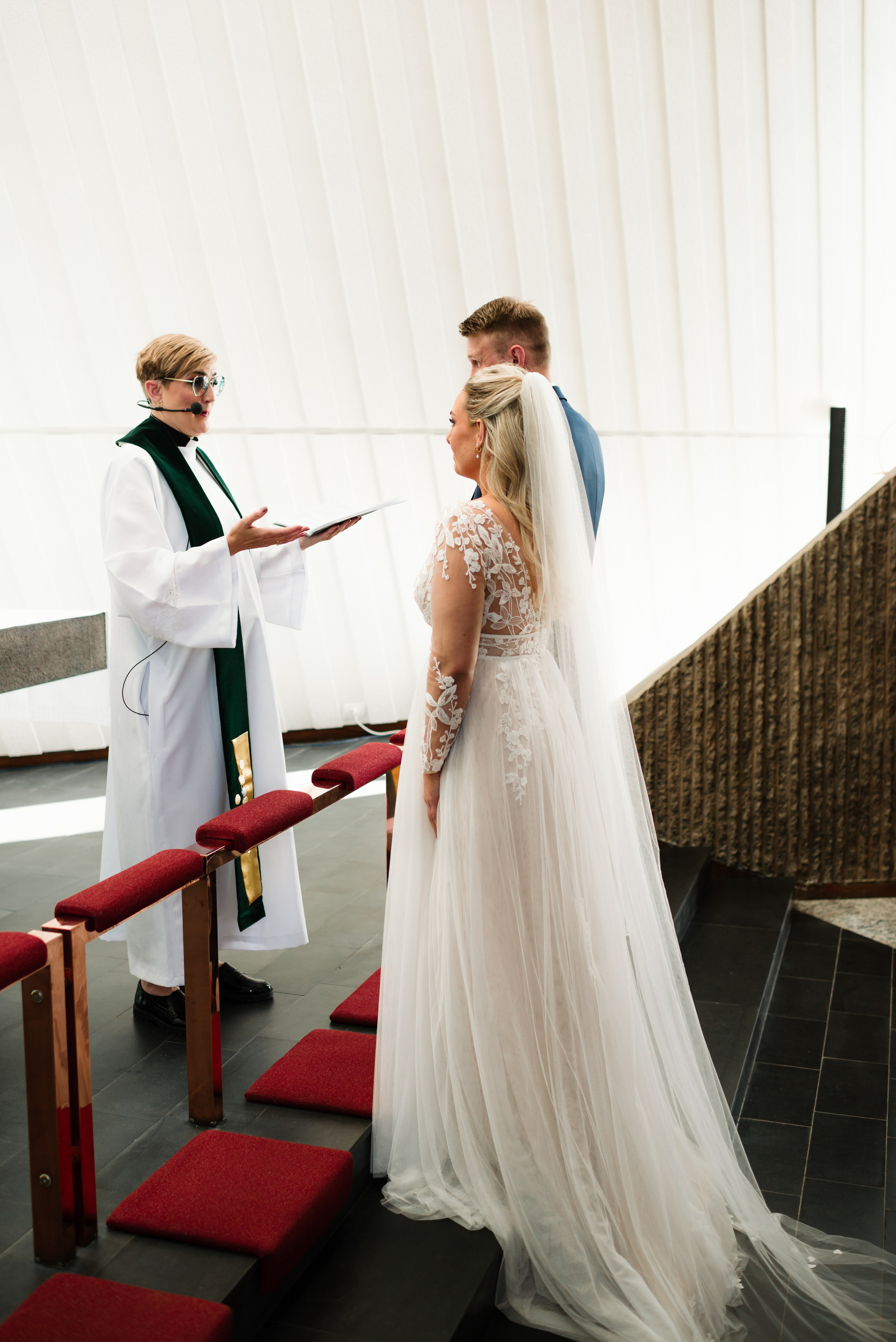 Iris and Helgi. Michalina Dzianach Wedding Photographer Iceland