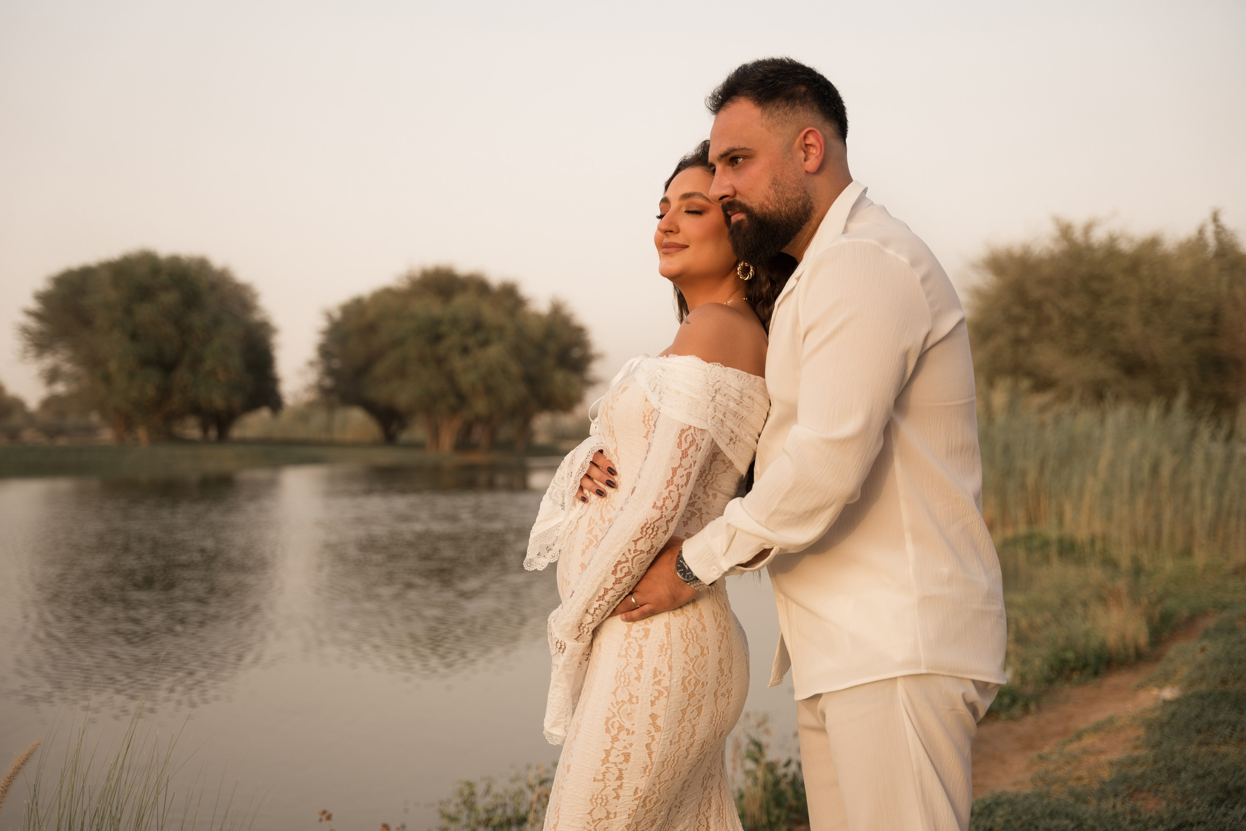 By the Lake of Dreams. Angela Iakovleva — Family Photographer in Dubai