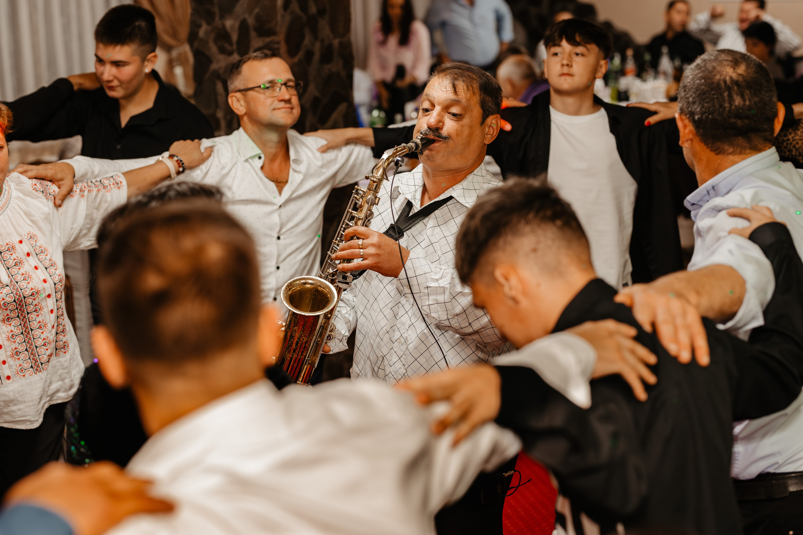 Majorat Denisa. Ionut Brehuescu — Fotograf