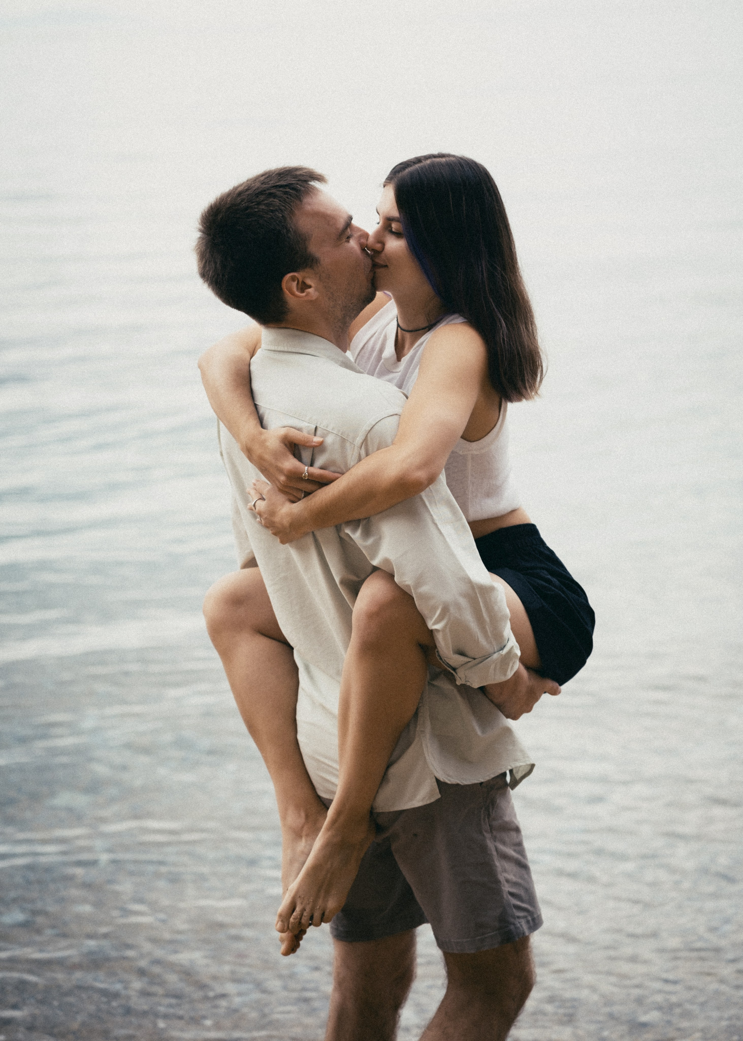 Let’s fall in love. Anastasiia Shibaeva | Photographer in Montenegro, Thailand & Worldwide