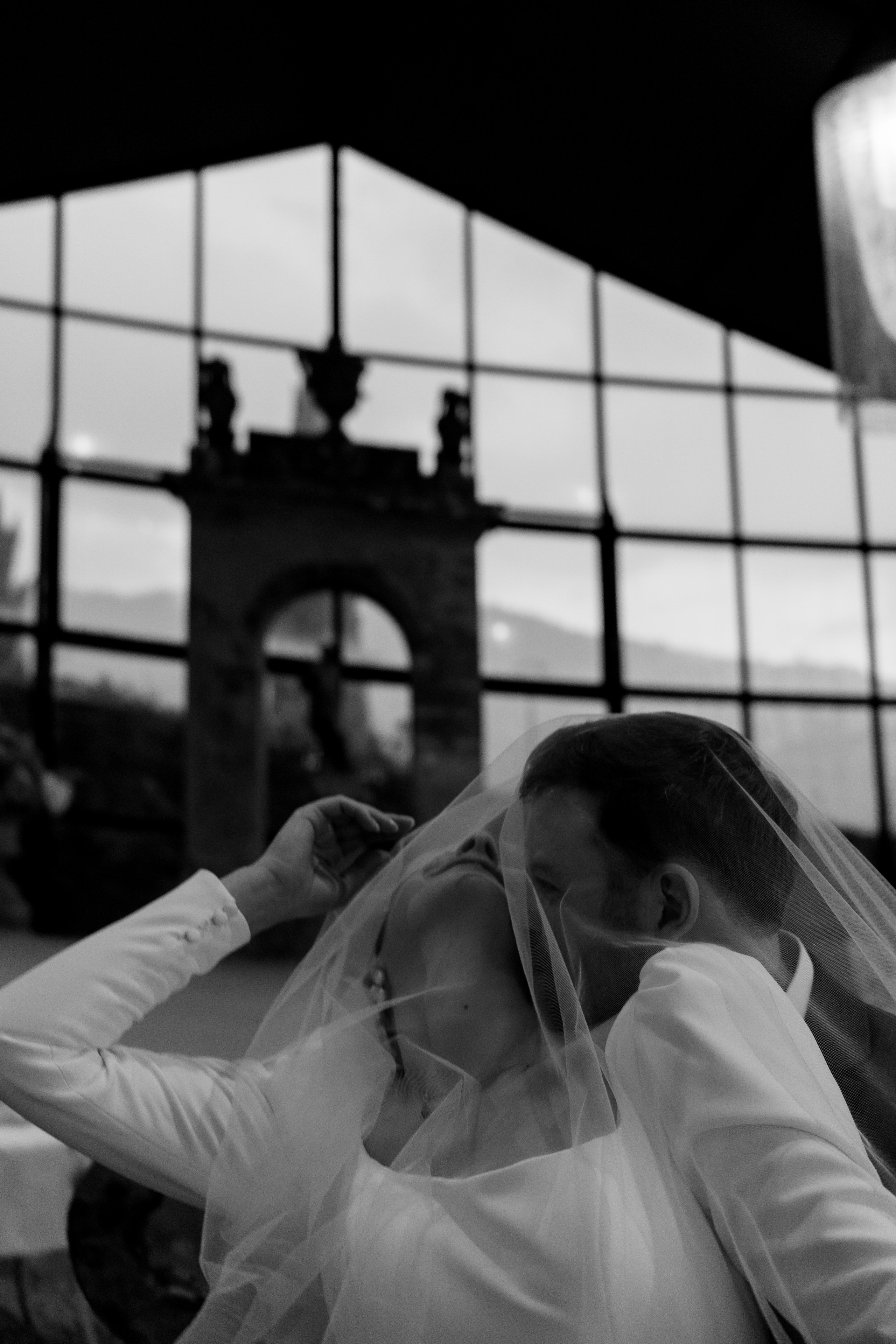 Elopment in Cortona. Villa Falconiere. Wedding Photographer in Italy