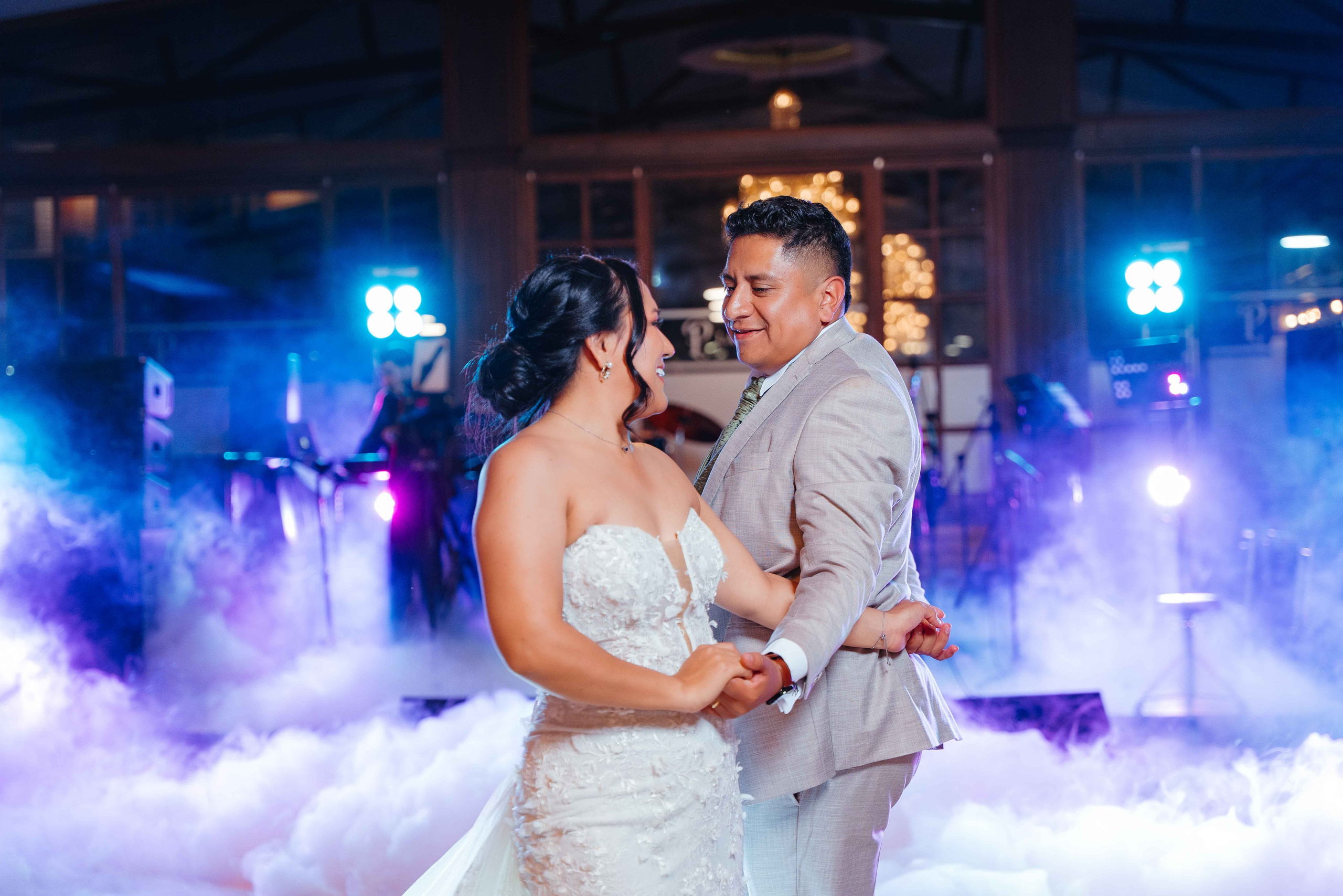 Karol y Jairon. Fotógrafo de bodas en Loja Ecuador | Piero Alvarez PH