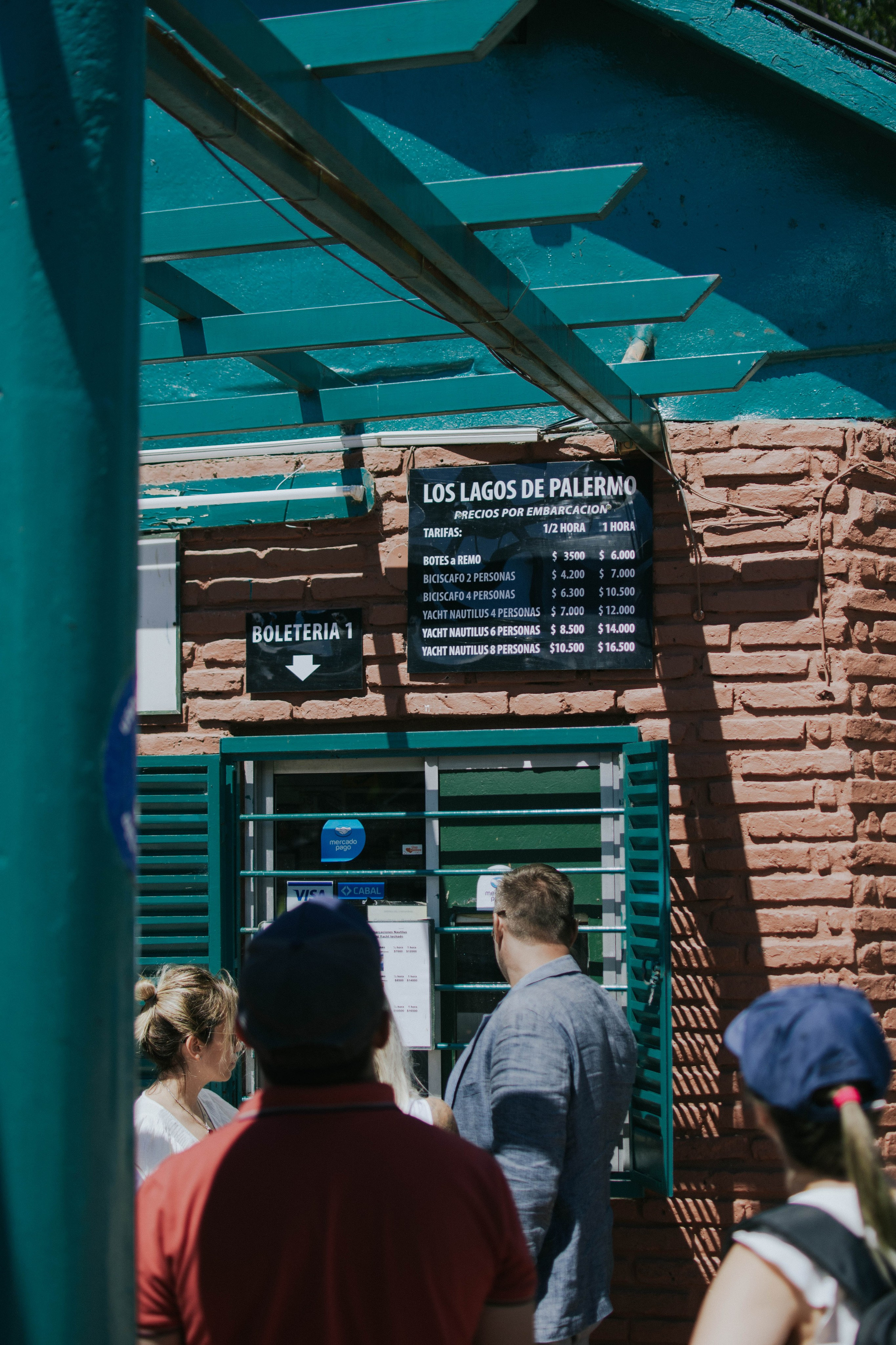 Wedding. Reportage shoots in Buenos Aires. Photographer @elmirkami in the city of Buenos Aires