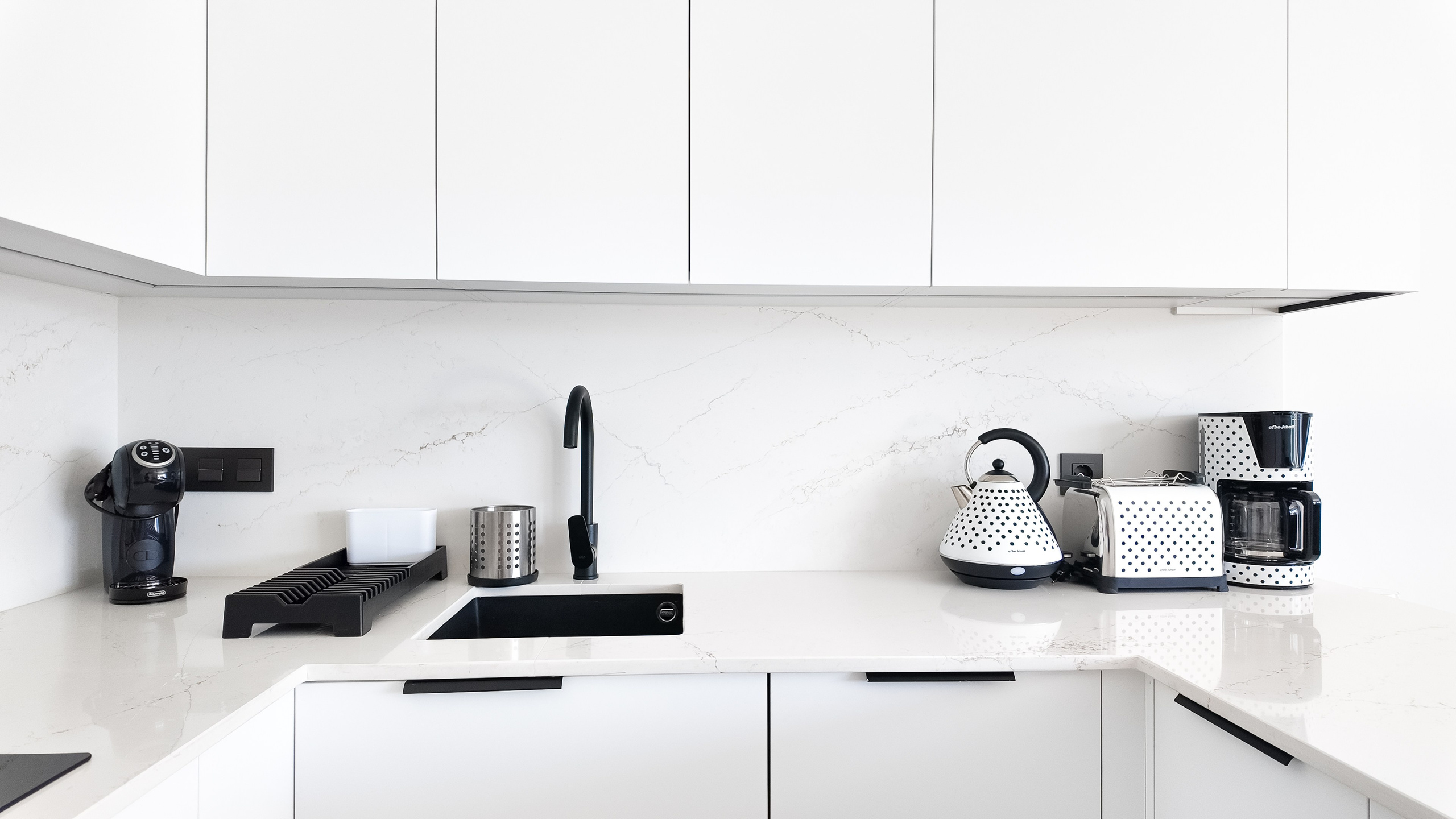 VILLA Luna I&M GROUP. Baby Beast