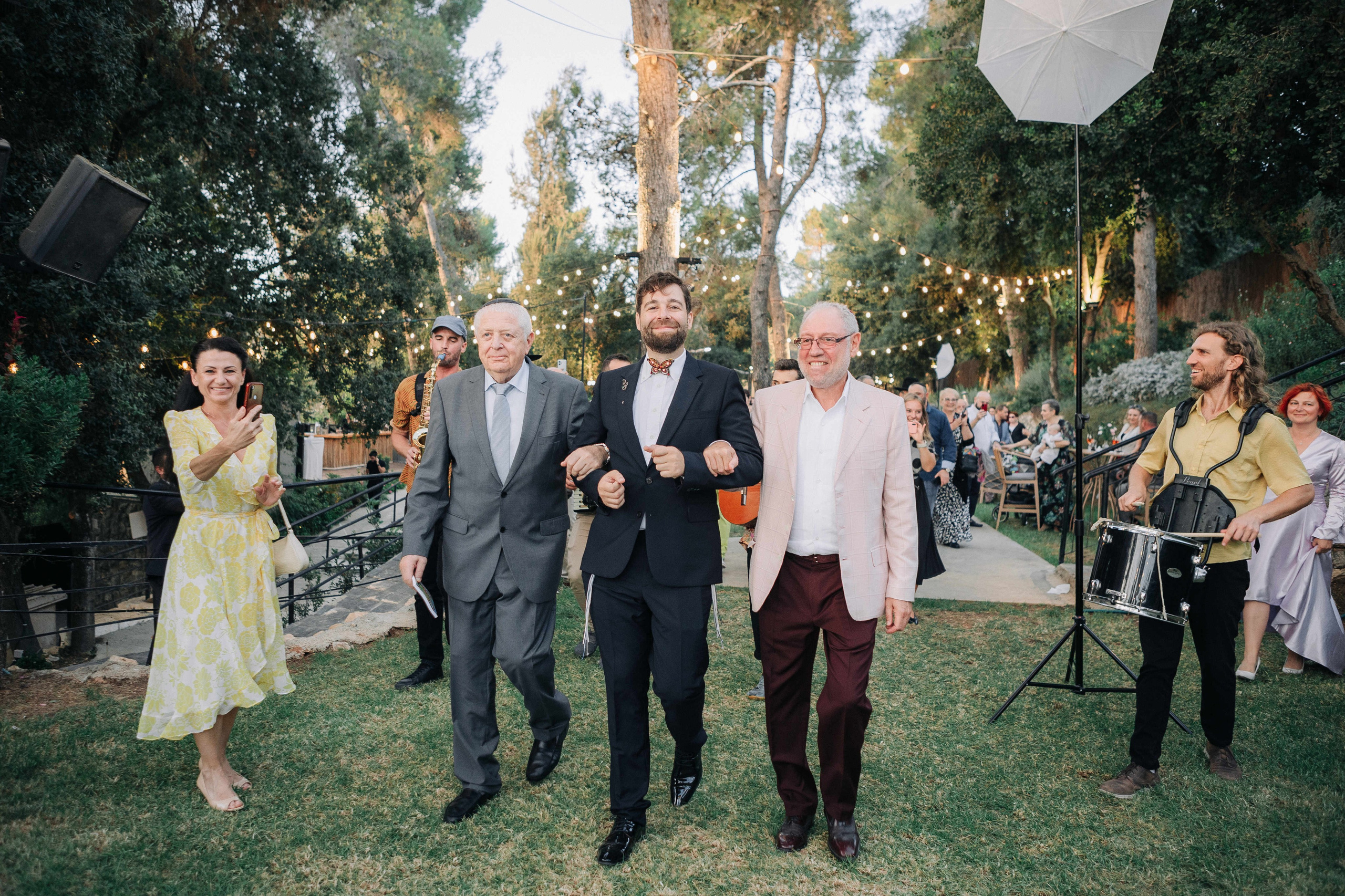 WEDDING OUT OF CITY. PHOTOGRAPHER IN ISRAEL