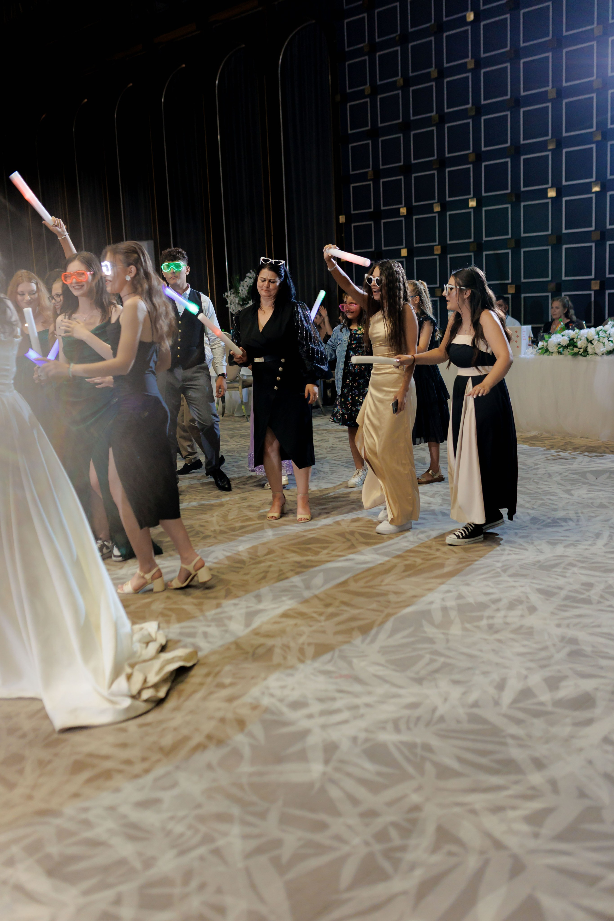 Nunta Nicoleta & Răzvan | Fotografie & Videografie Profesională. Servicii foto-video profesionale, pentru momente de neuitat