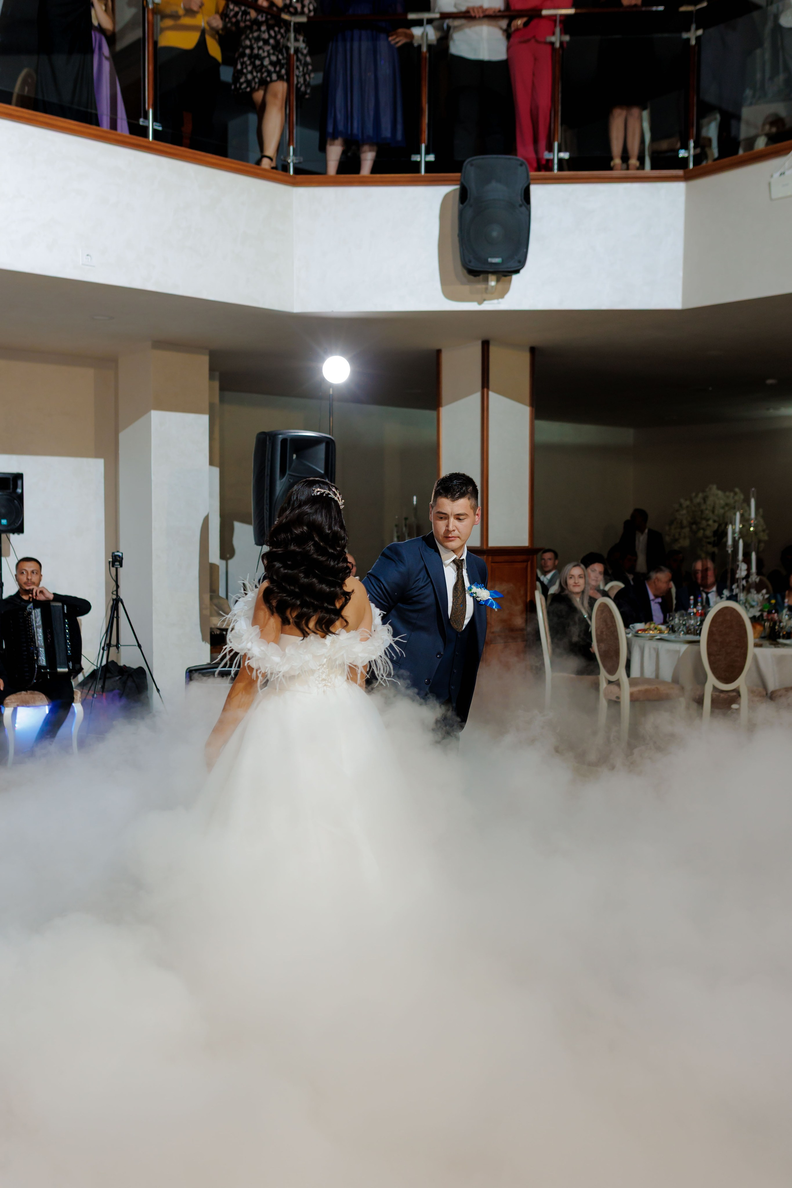 Loredana & Emilian – Ziua Nunții | Videografie - fotografie Botez Suceava, Iași, Botoșani. Servicii foto-video profesionale, pentru momente de neuitat