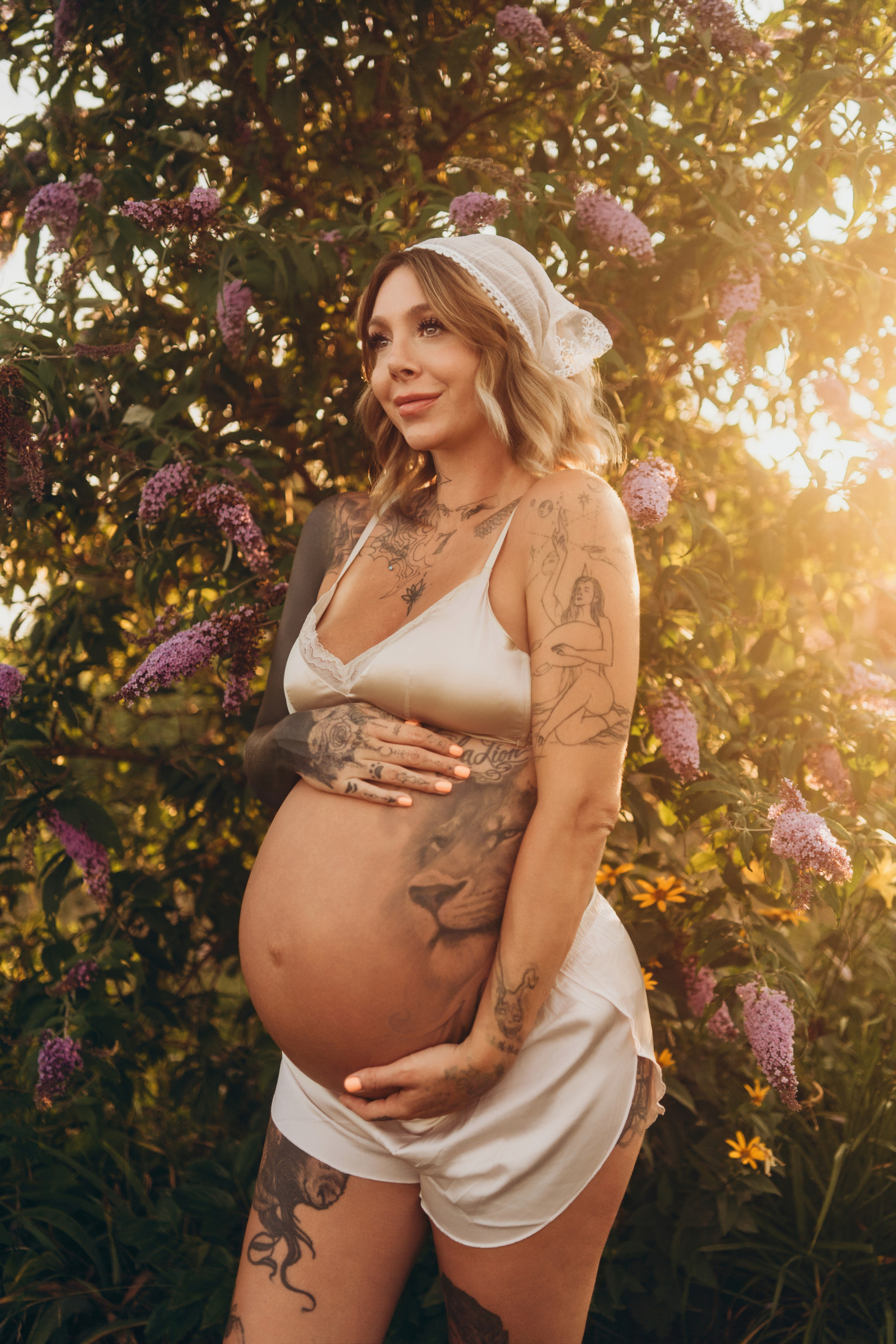 Editorial Maternity Photography at Home · Hartford & CT Shoreline · Deschain Photography