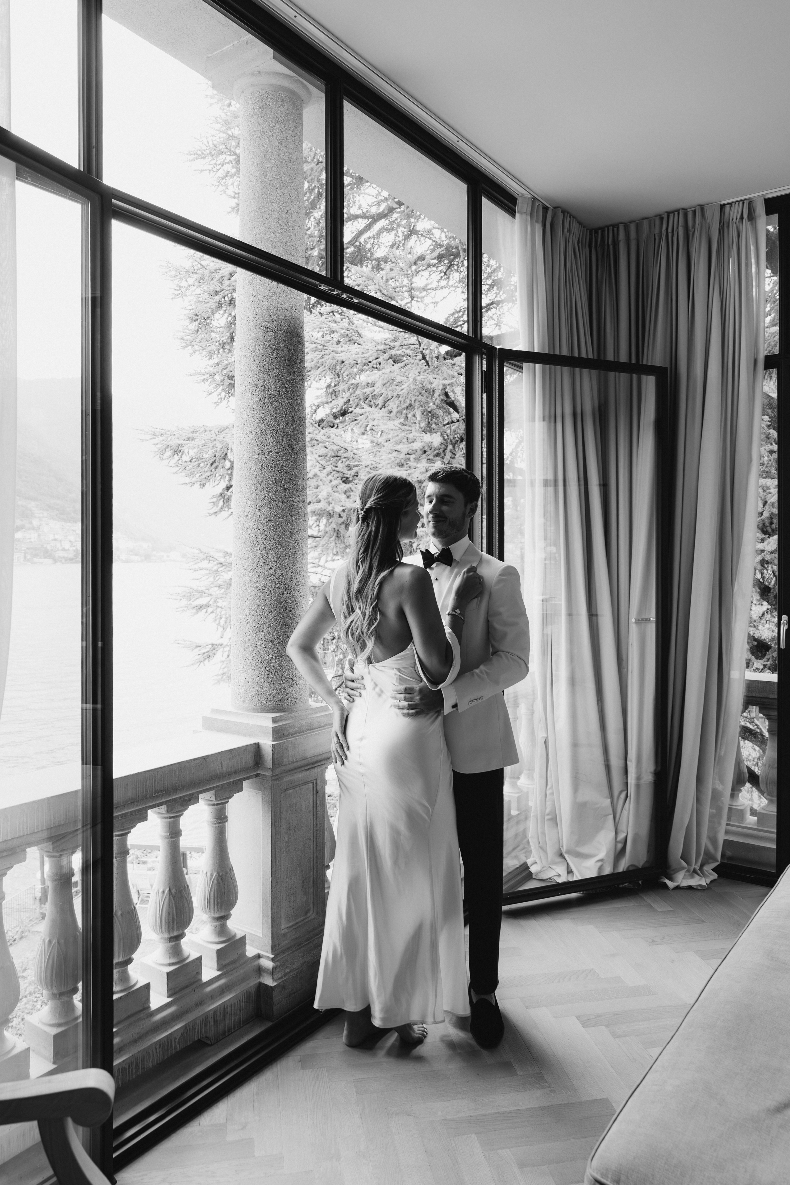 KATE AND NICK _VILLA LARIÒ_LAKE COMO. PHOTOGRAPHER IN ITALY