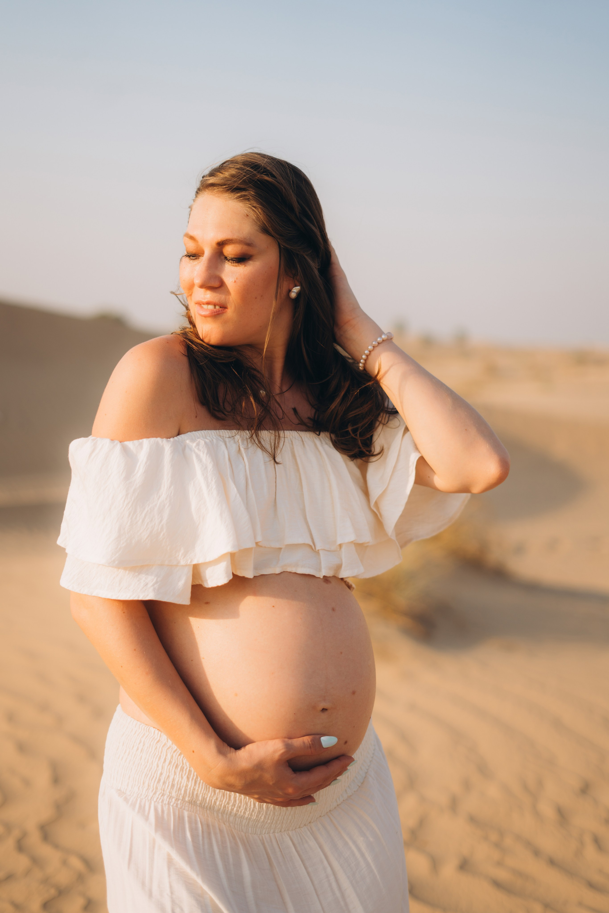 Golden Sands, glowing life. Angela Iakovleva — Family Photographer in Dubai