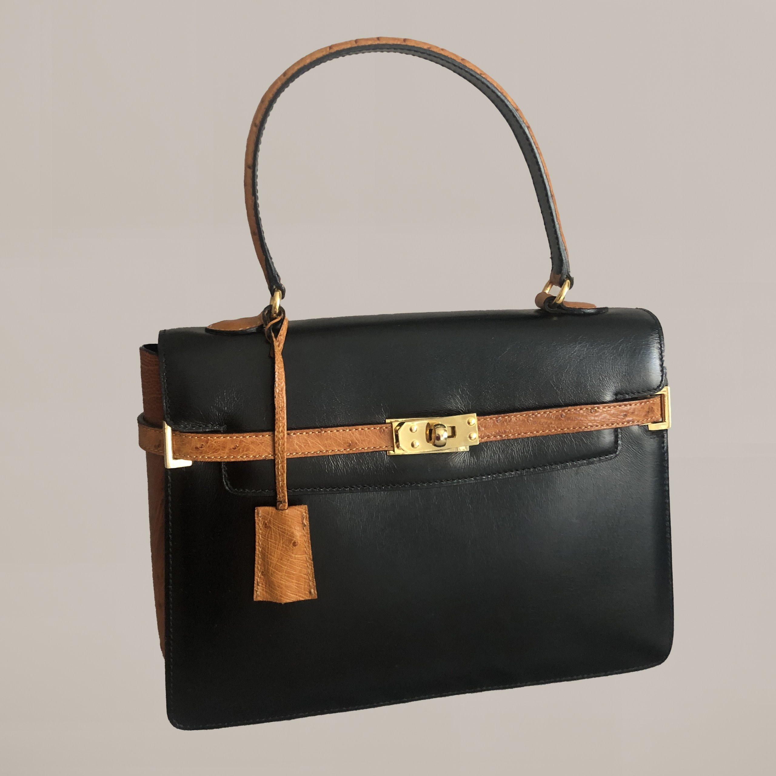 Bag14. Современнные и актикварные украшения в Барселоне, Москве и Санкт-Петербурге