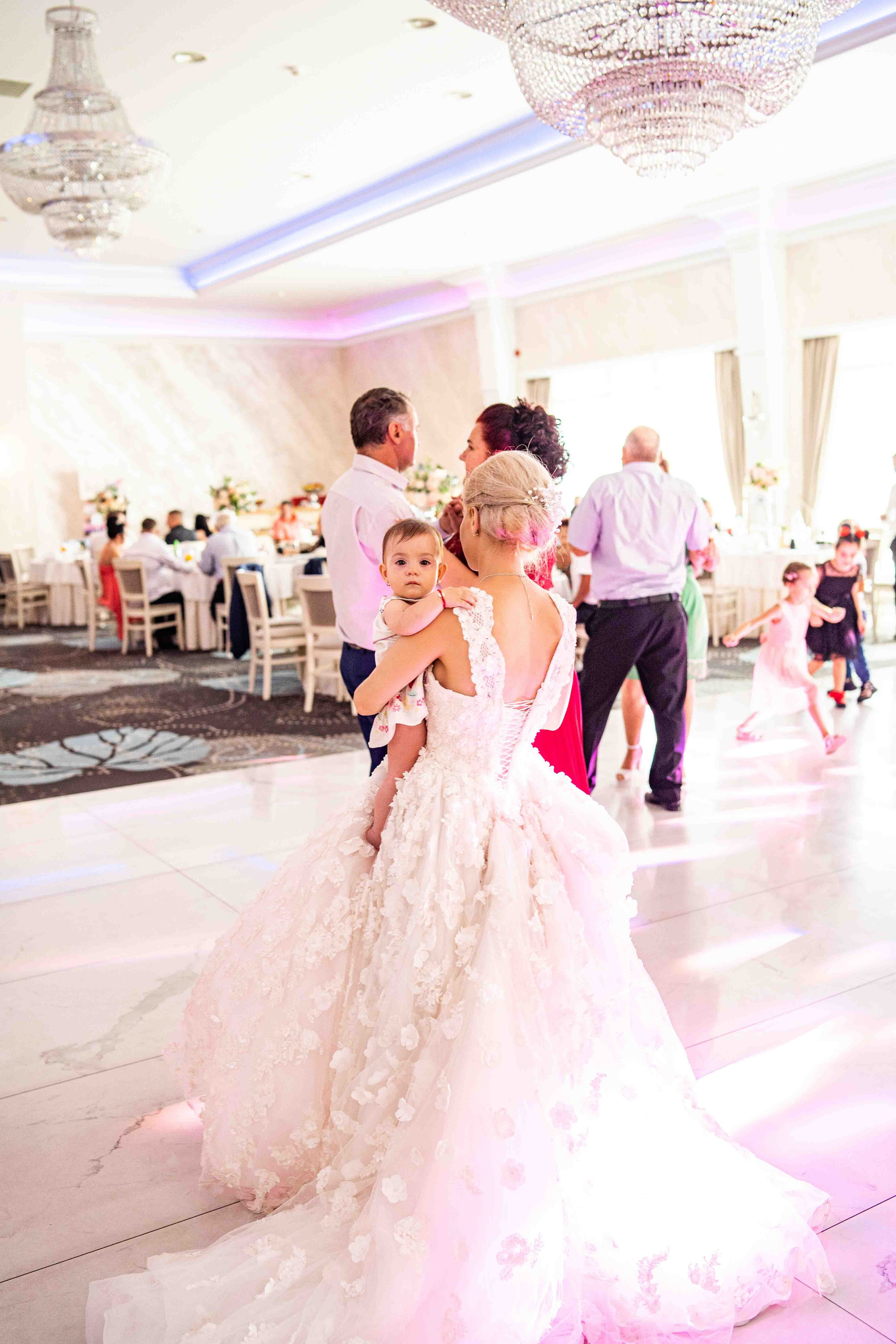 Anamaria & Bogdan. Contrast Studio