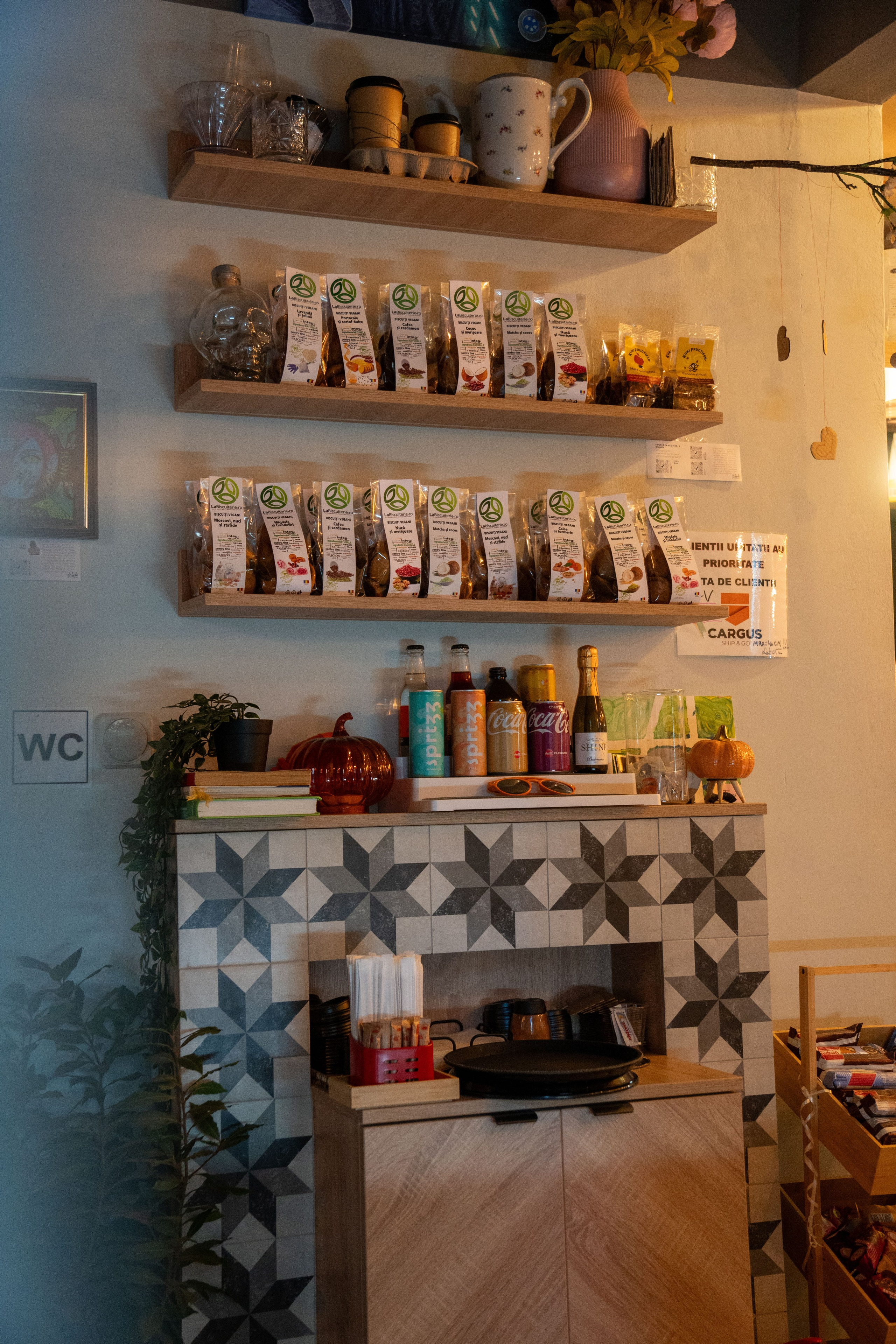 Adam’s. Creste si calatoreste