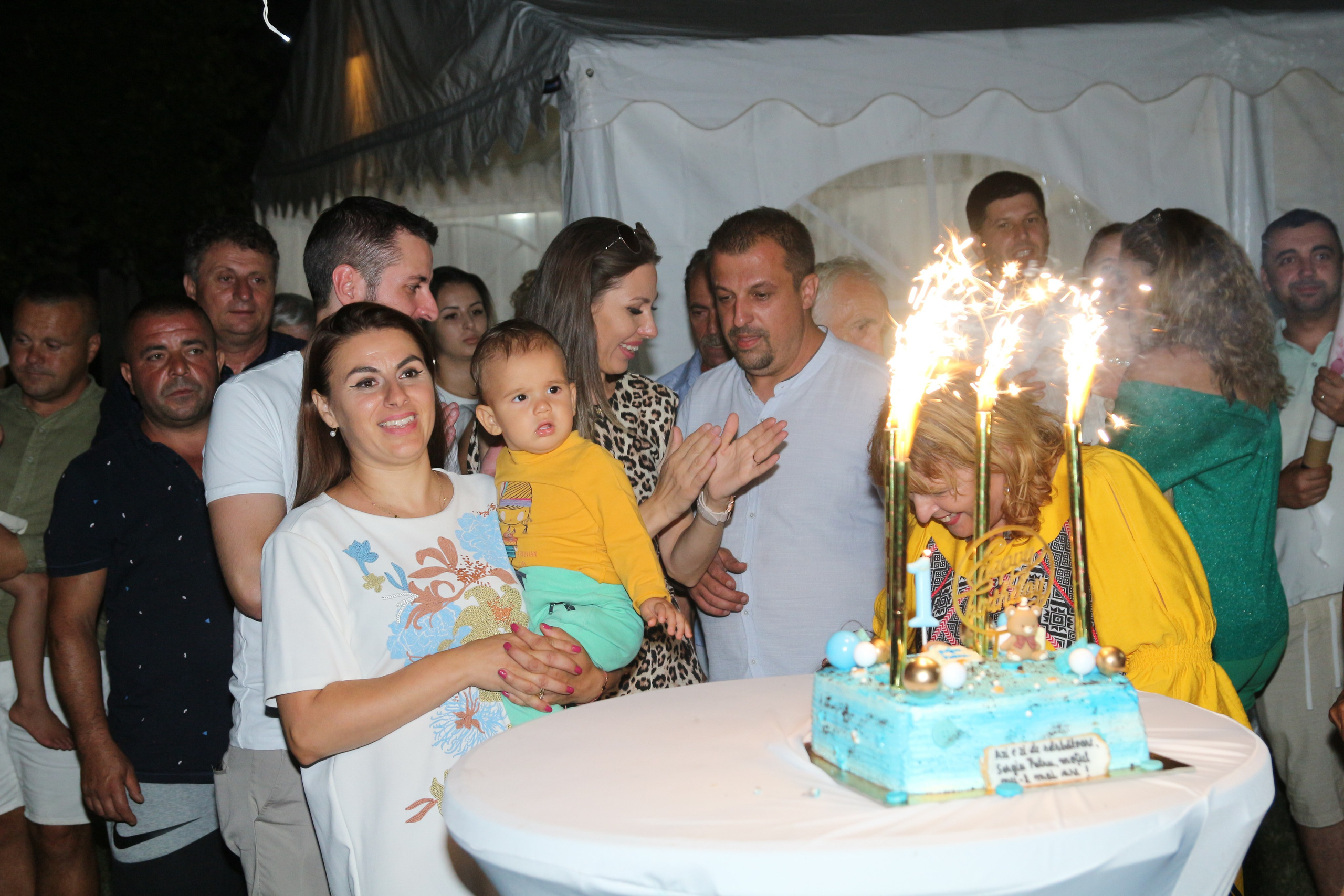 BYZO MEDIA. PETRU BYZO - family and children photographer in ROMANIA