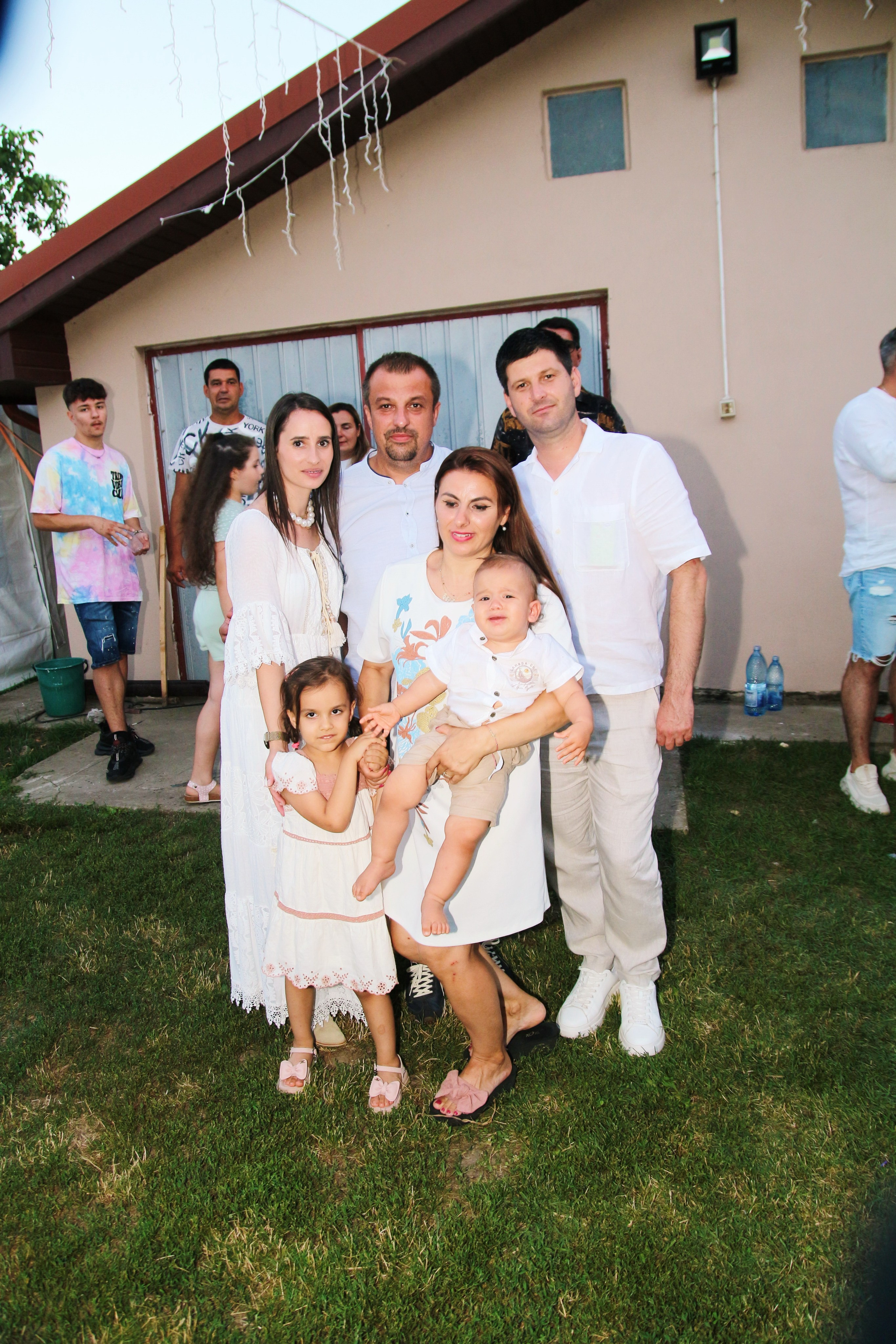 BYZO MEDIA. PETRU BYZO - family and children photographer in ROMANIA