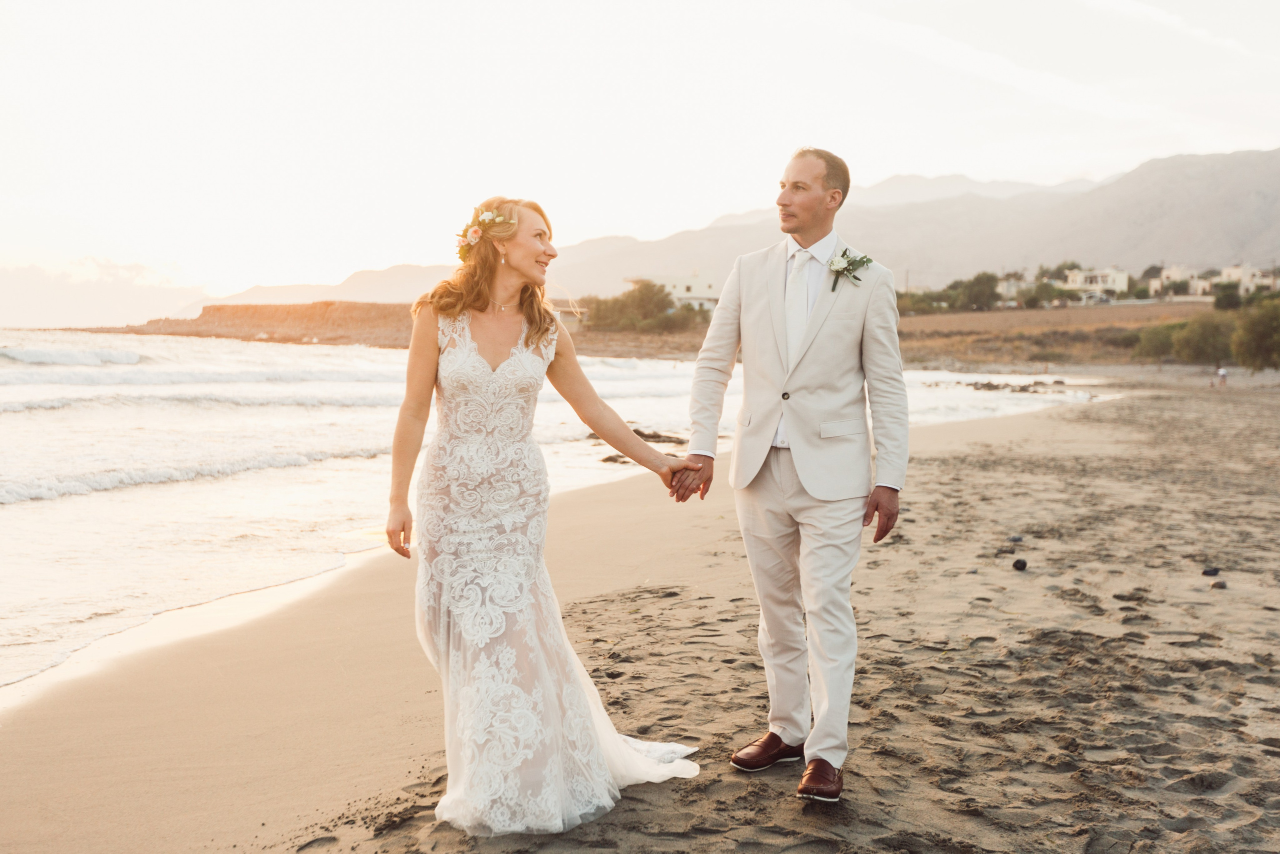 Aaron & Beata, Crete. Denny Savon — Photographer in Santorini | Weddings, Love Stories & Flying Dress
