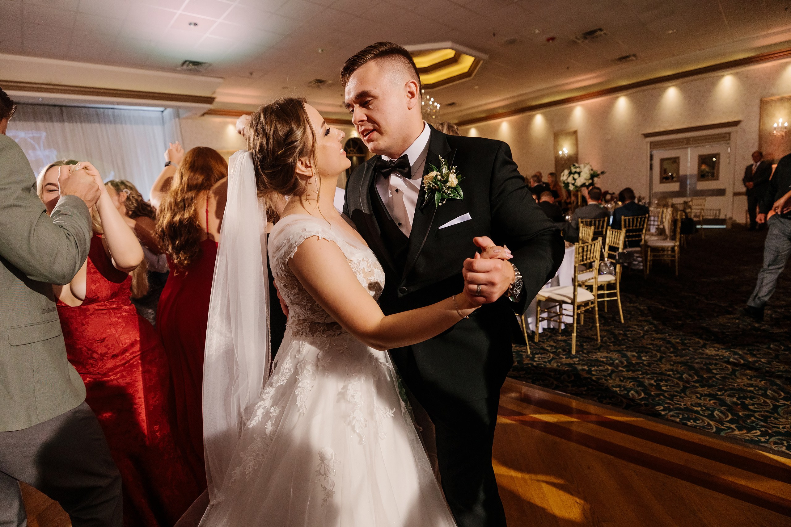 05.10.2024 Wedding. Wedding family event photographer in Chicago Nick Yushevich