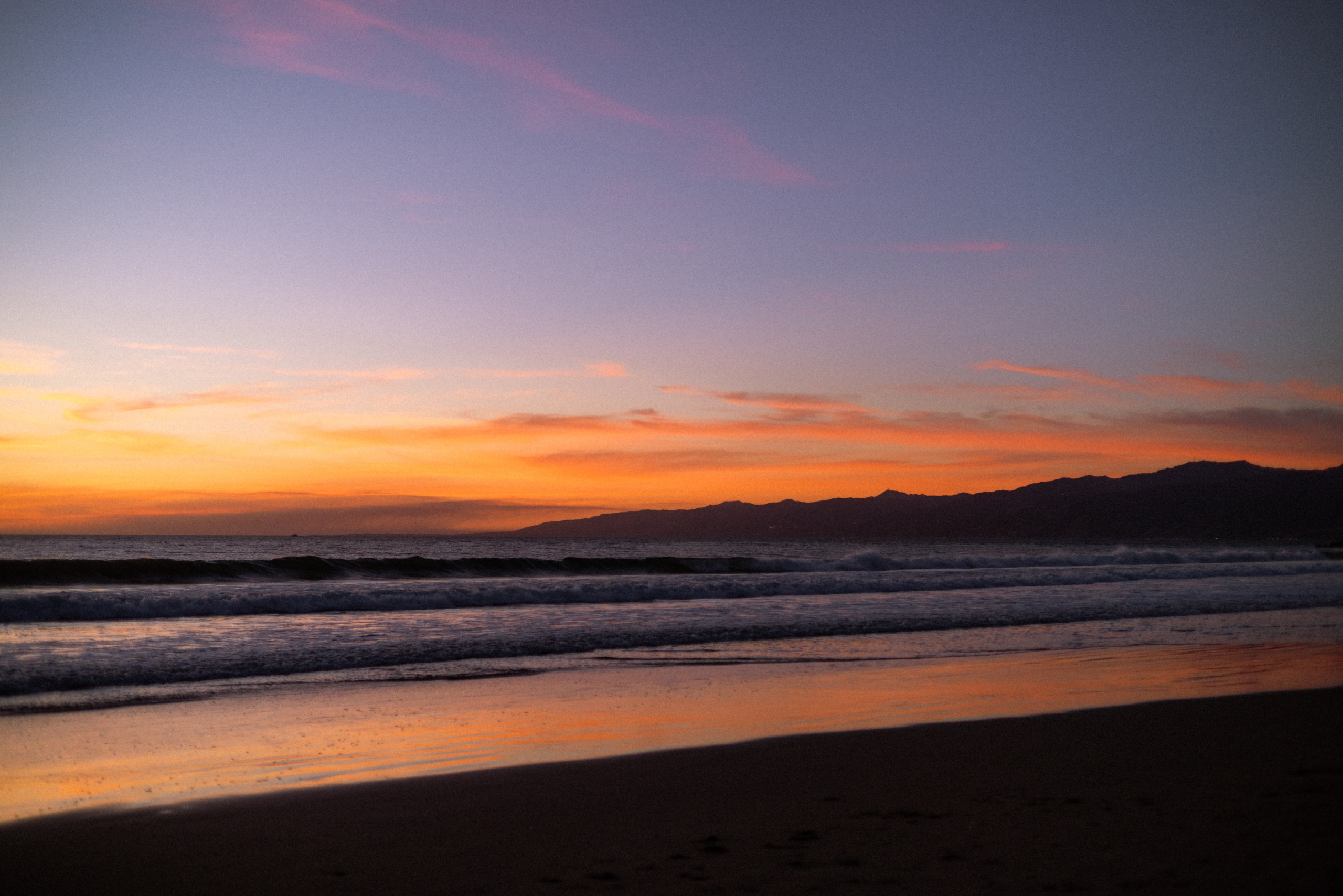 Becca&Brandon | Venice Beach. Photographer in Los Angeles. Julia Ishmuratova