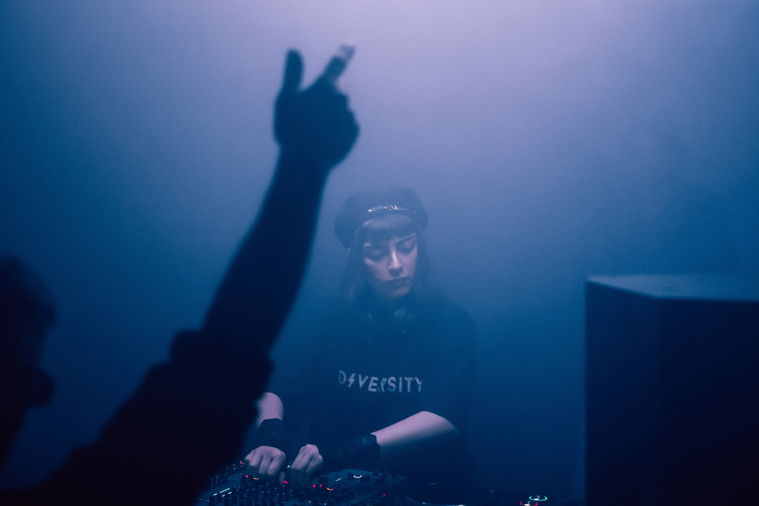 Event reportage (WHATISGOINGON x HOW). Asmikiam