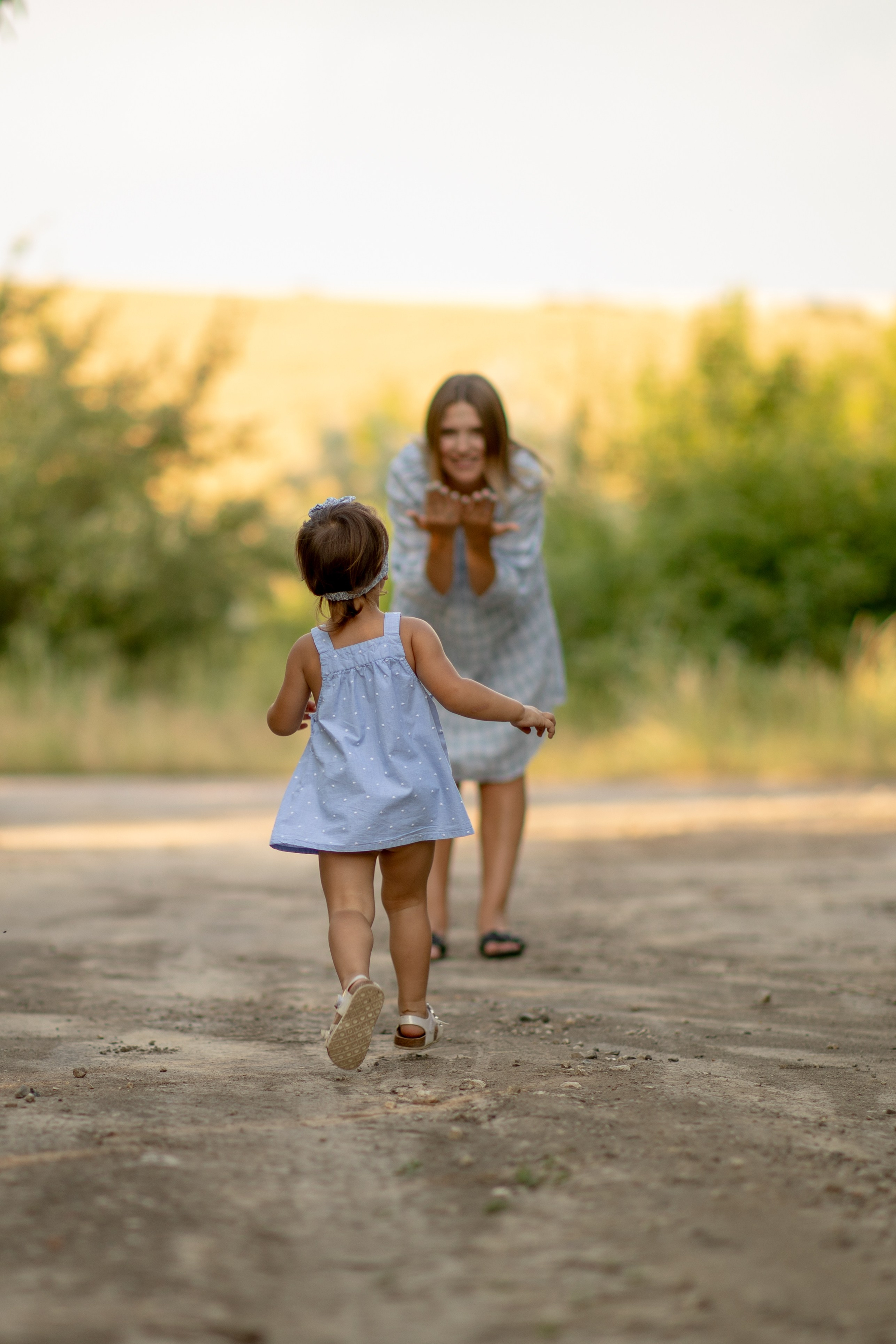 Family photo Maria si Elenica. N.D.photograph - fotograf de familie și portrete în Republica Moldova