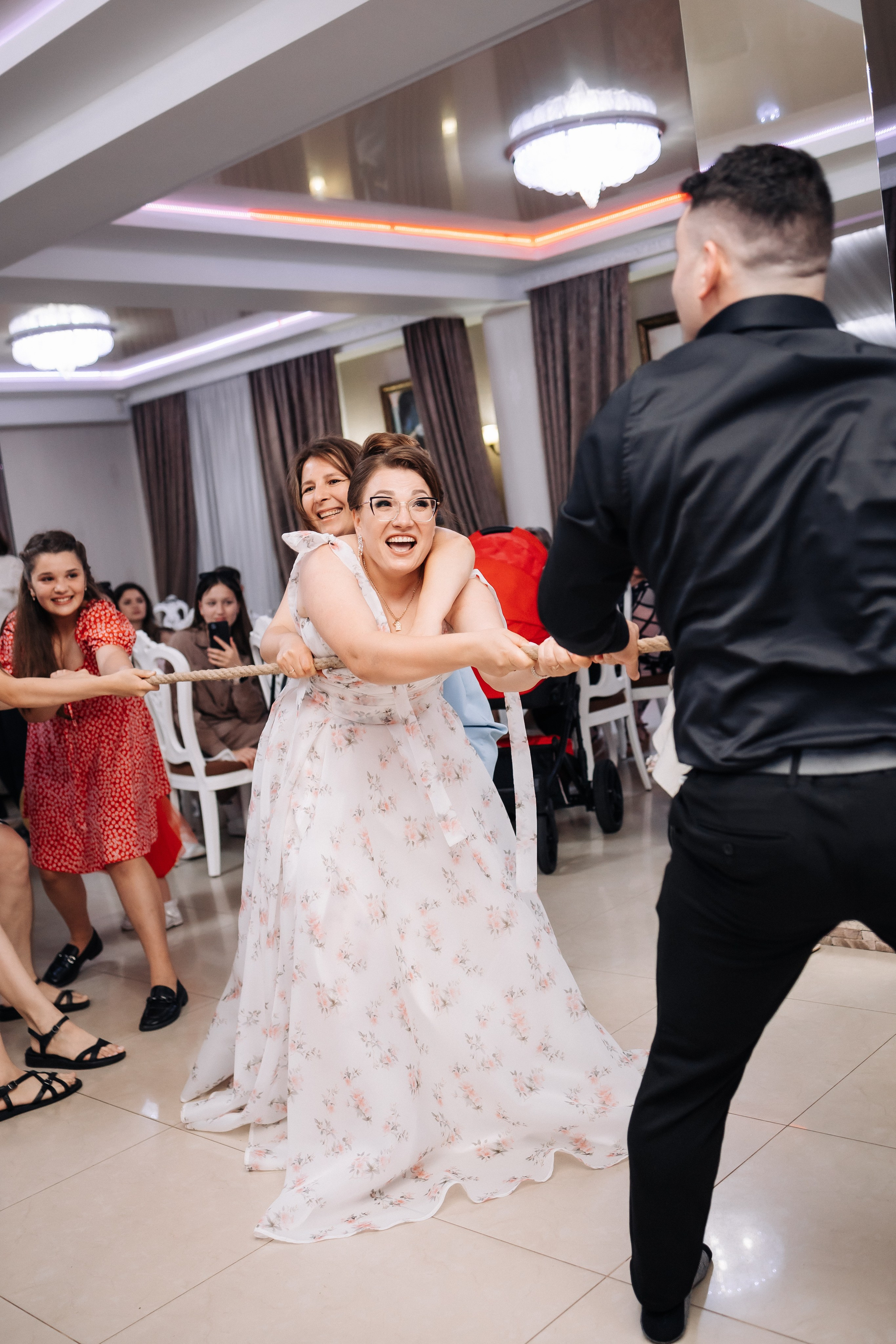 Marius & Amelia. Fotograful evenimentului tău