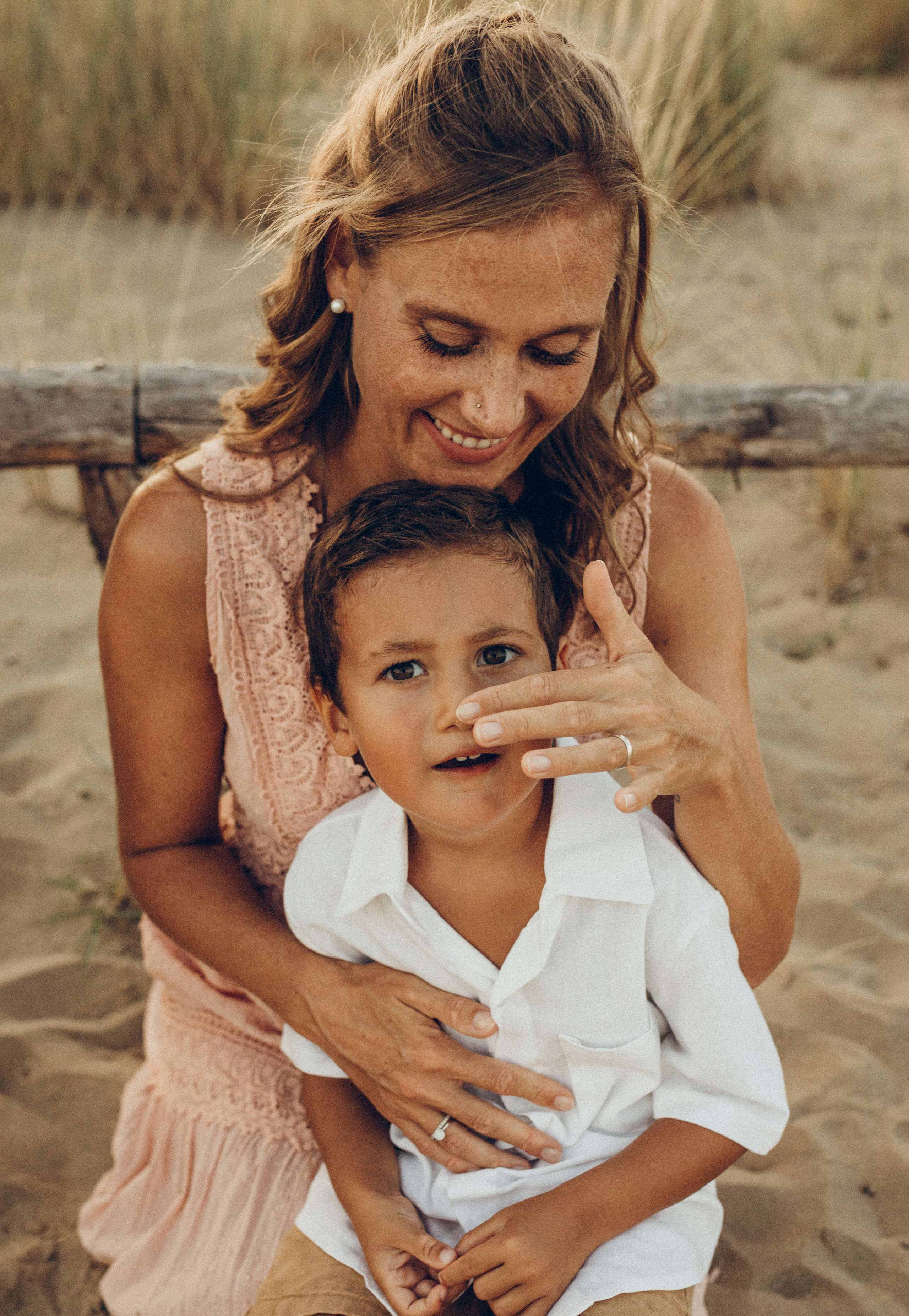 Family story on the beach. Фотограф в Венеции