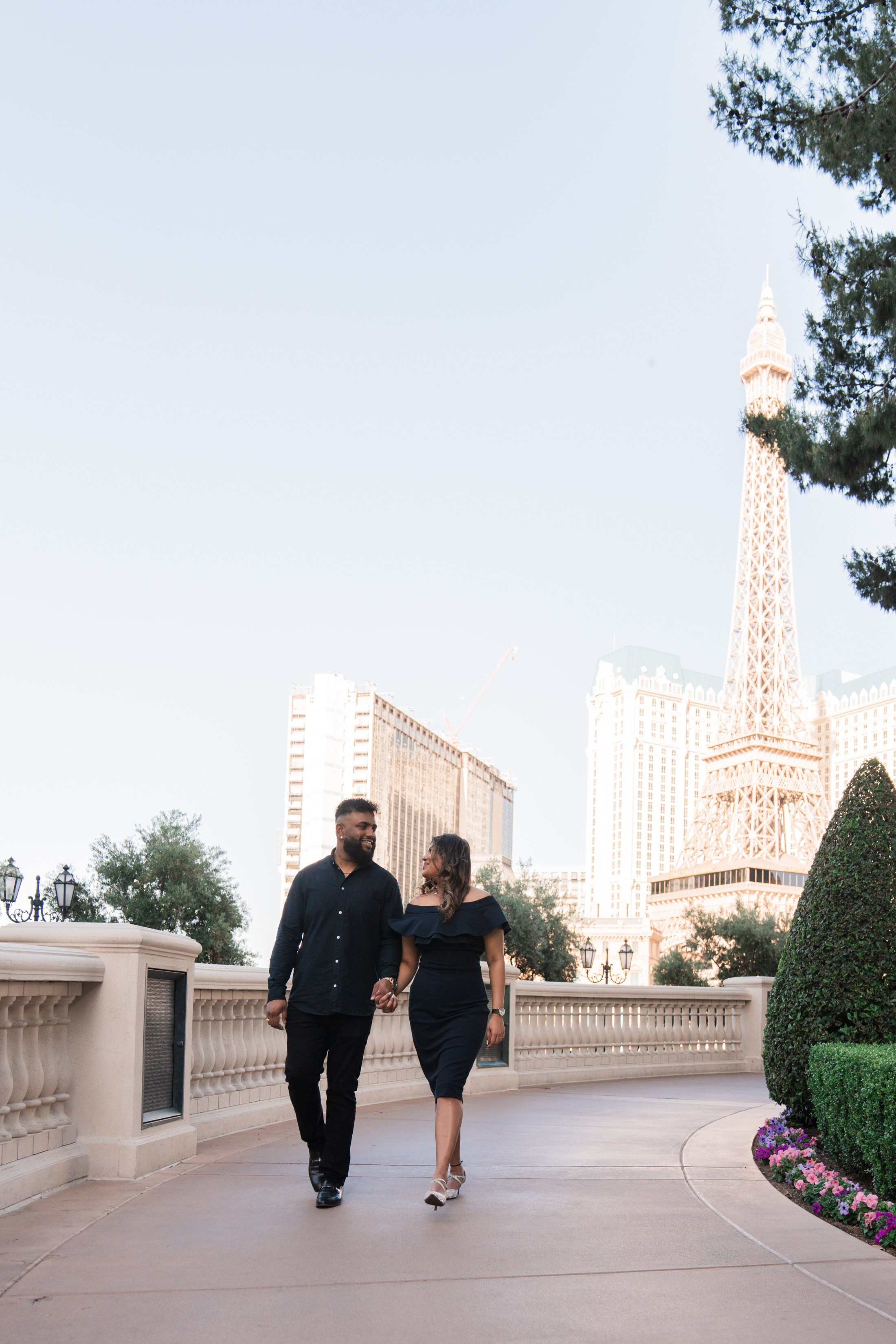 Abbi&Neron. Wedding & elopement photographer Viktoriya Kravtsov. Las Vegas