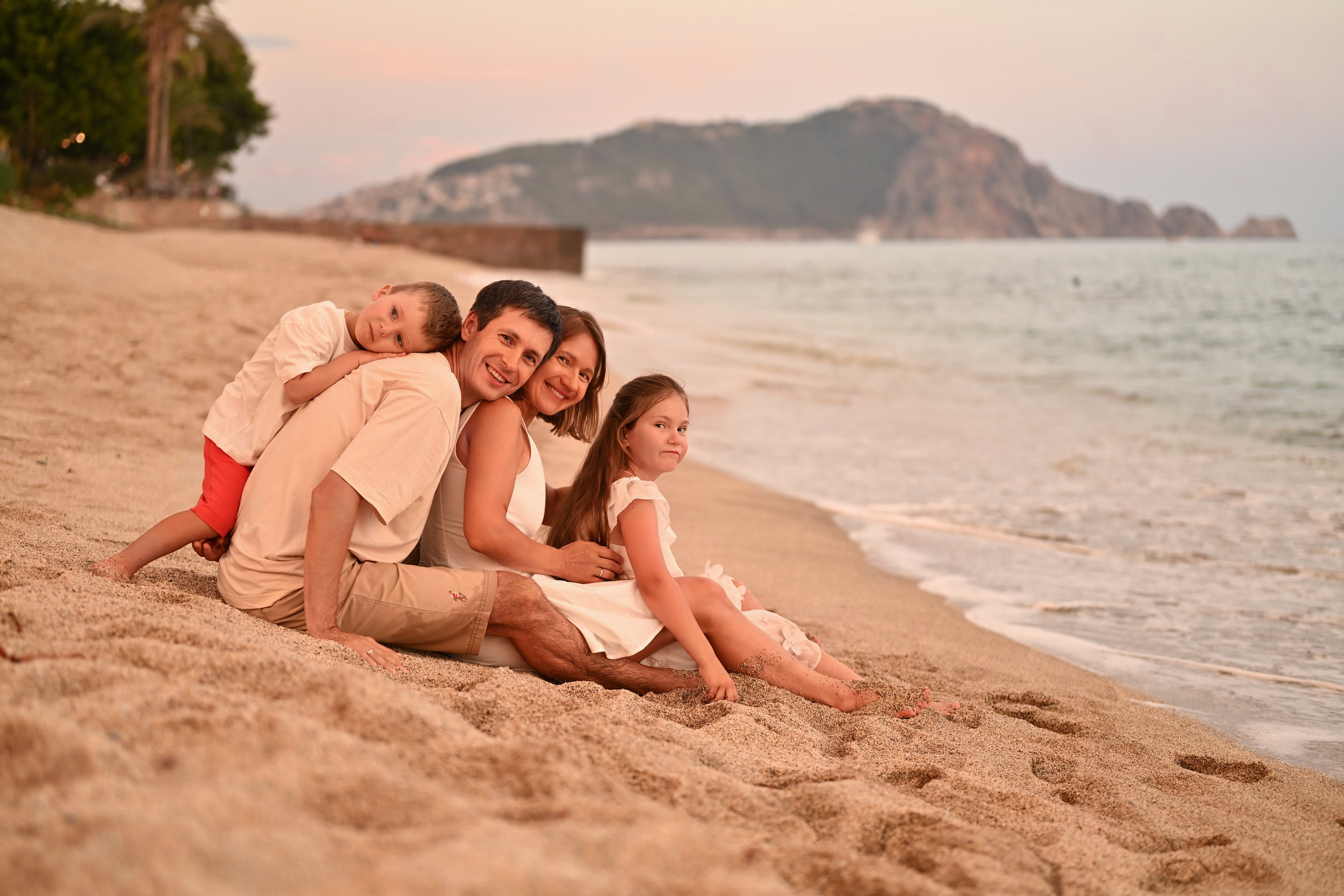 Семейная съемка на пляже Клеопатра. Photographer in Alanya, Side, Manavgat. Türkiye
