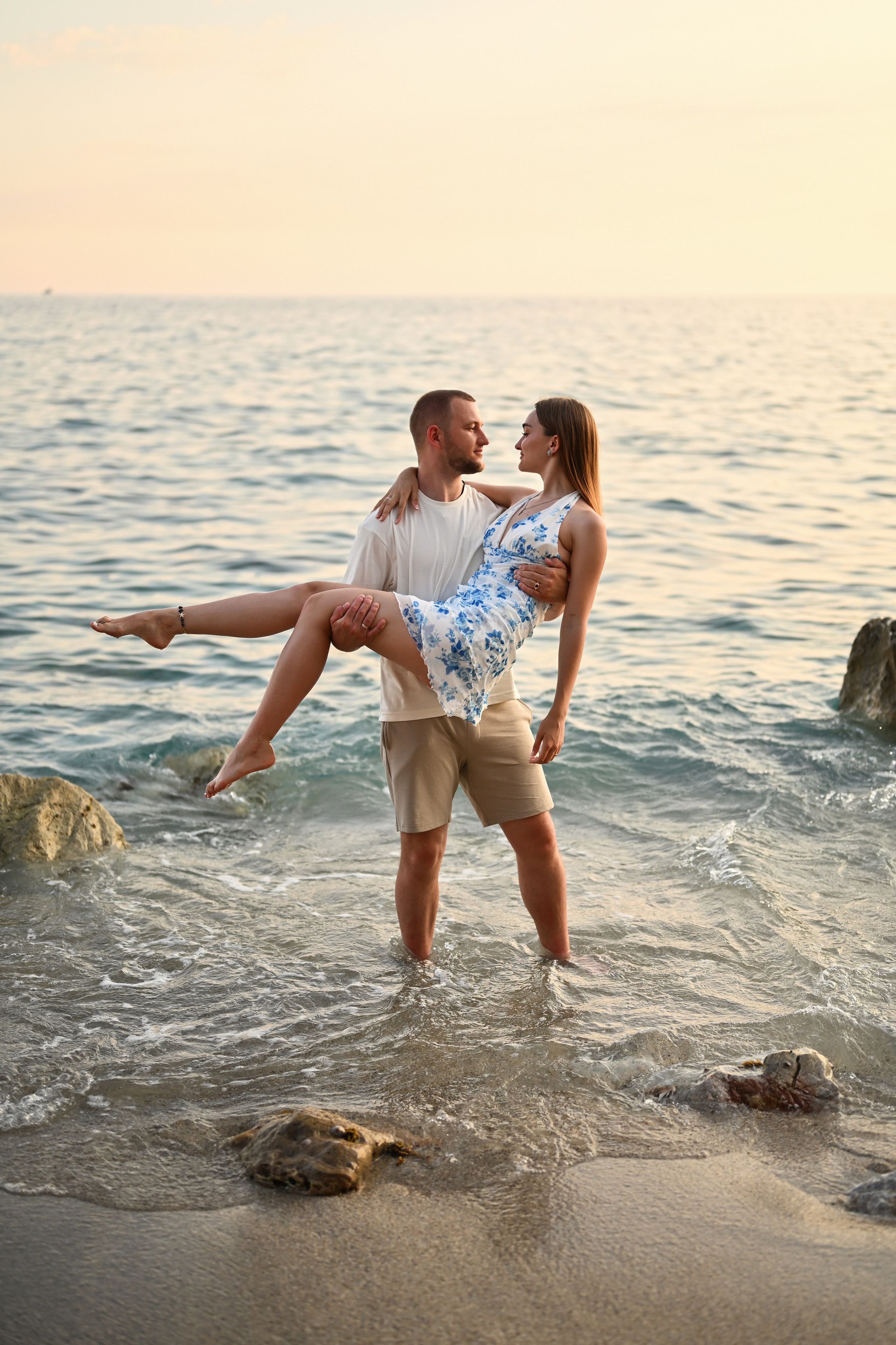 Love story на пляже Клеопатра. Photographer in Alanya, Side, Manavgat. Türkiye