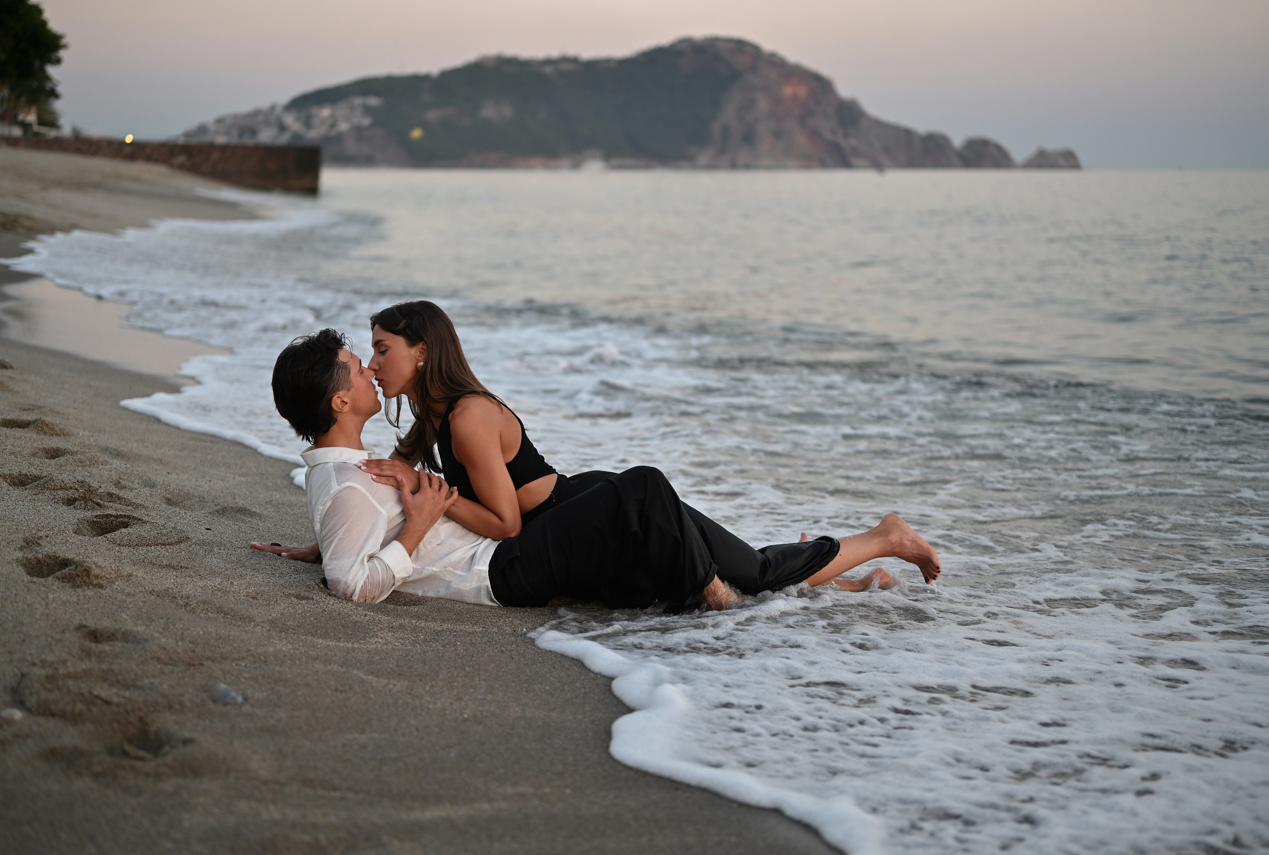 Love story на пляже Клеопатра. Photographer in Alanya, Side, Manavgat. Türkiye