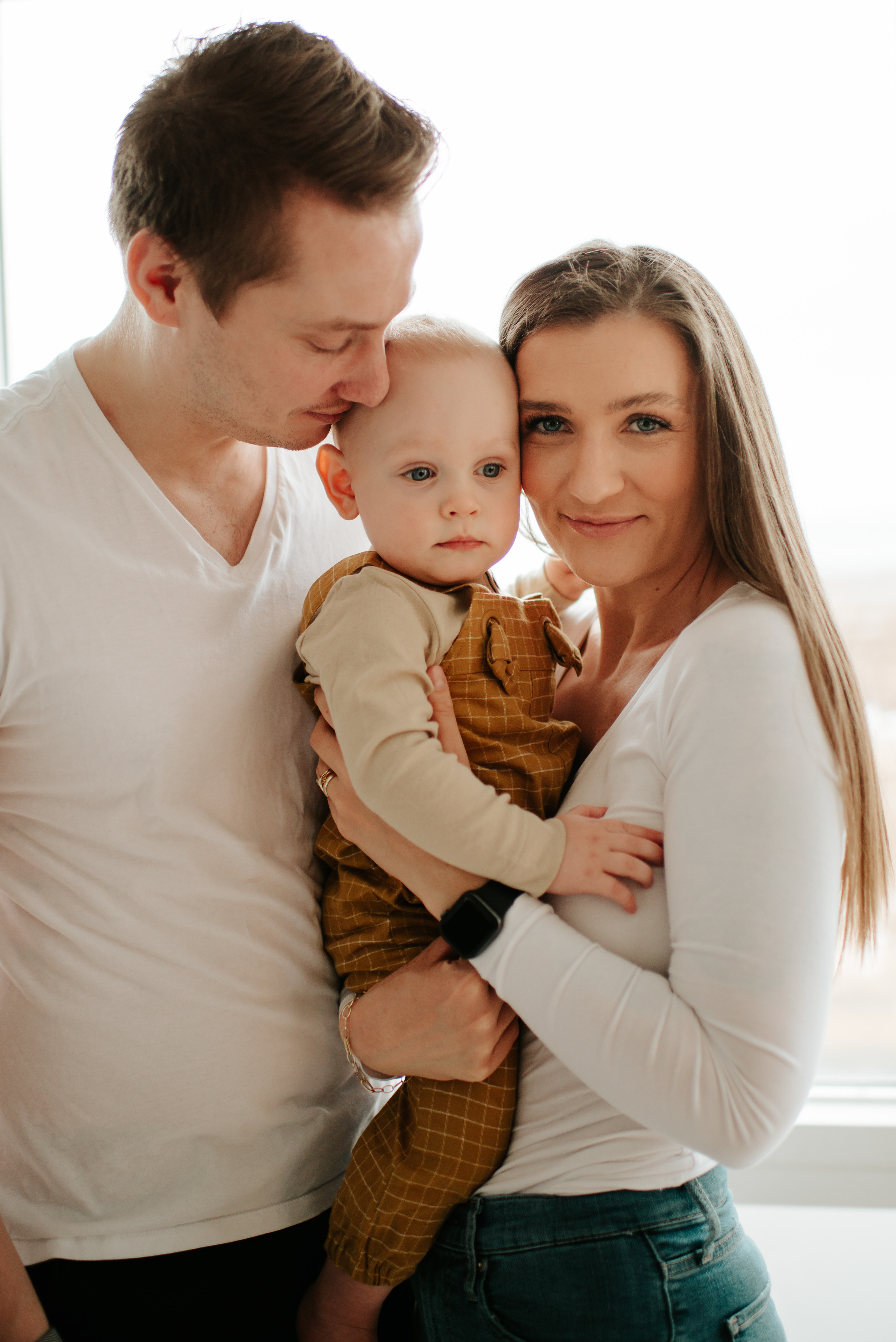 Lotta’s family session. Michalina Dzianach Wedding Photographer Iceland
