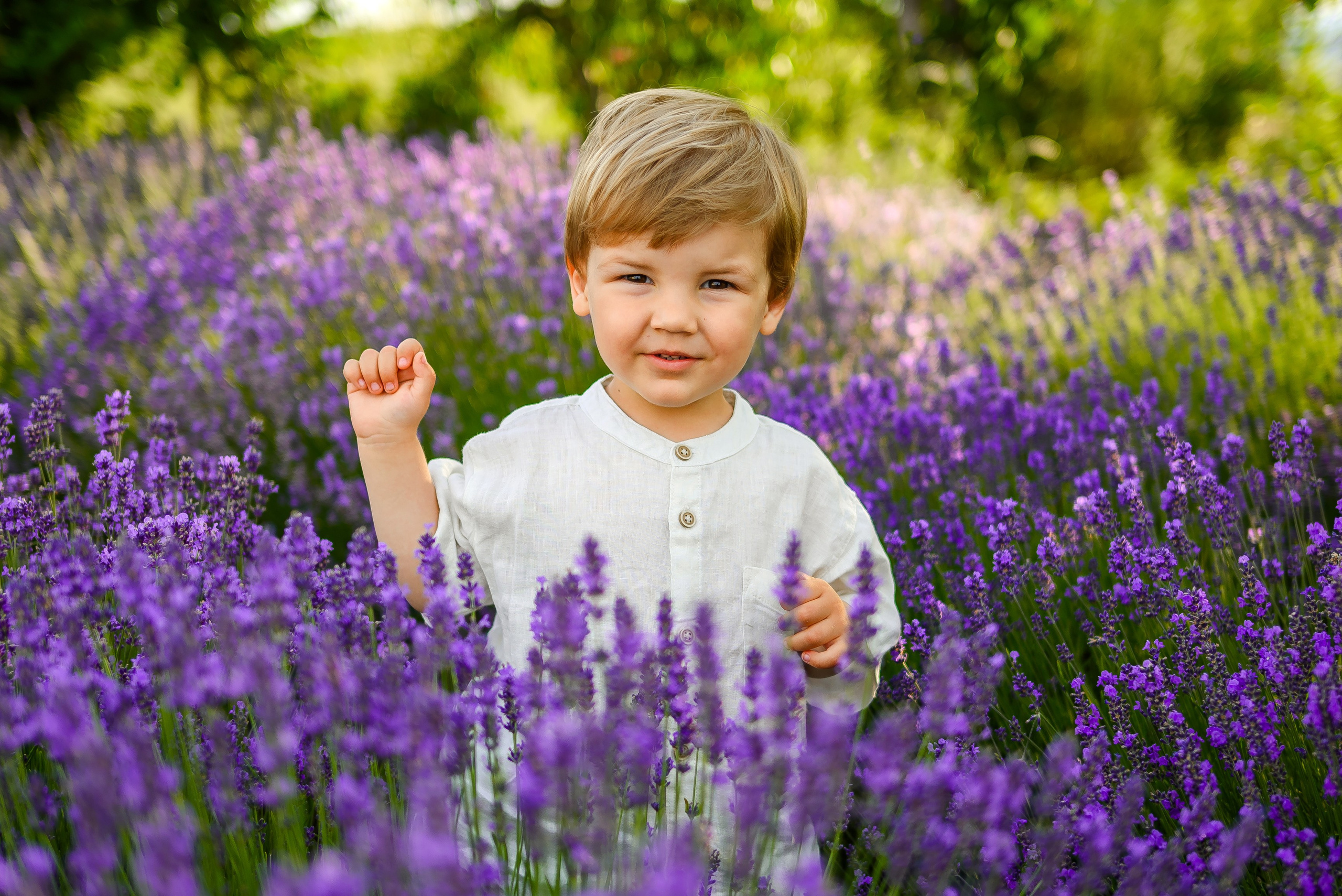 Sedinte foto in natura. Daria Kids Photo by Alexandra Tomoiu | Fotograf familie si evenimente | Militari Residence, Bucuresti
