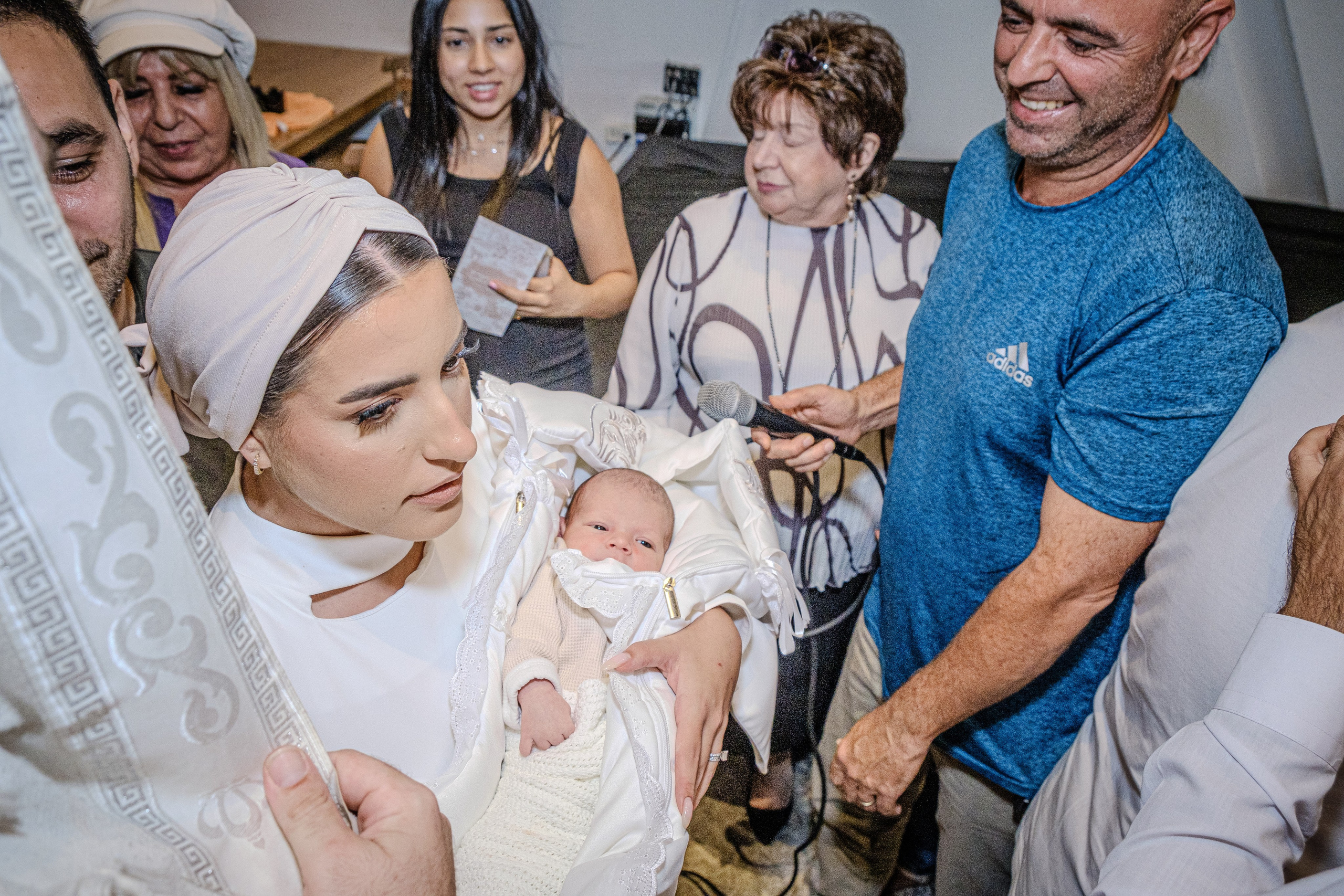 MAY…. Middle East Photo Agency — Photography & Event Magnets — סוכנות צילום והדפסת מגנטים לאירועים