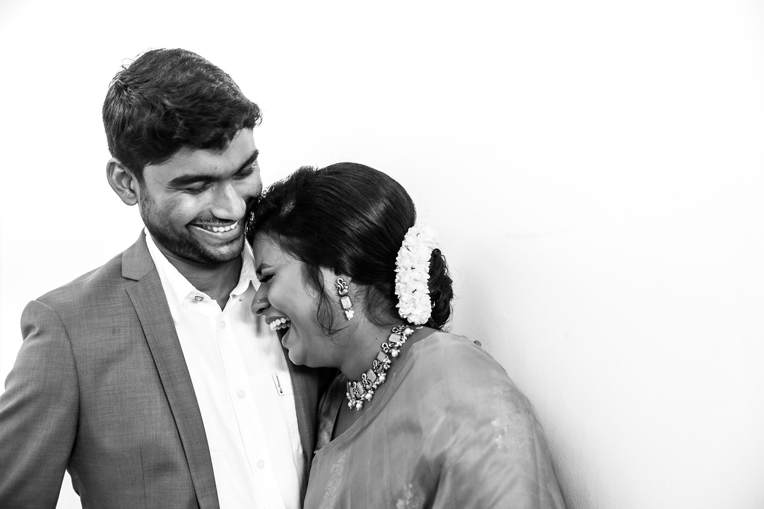 Top Tamil Wedding Photographer in Colombo | Ceylon Stories